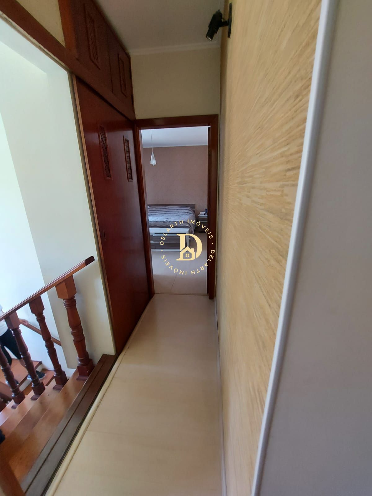 Casa à venda com 7 quartos, 318m² - Foto 6