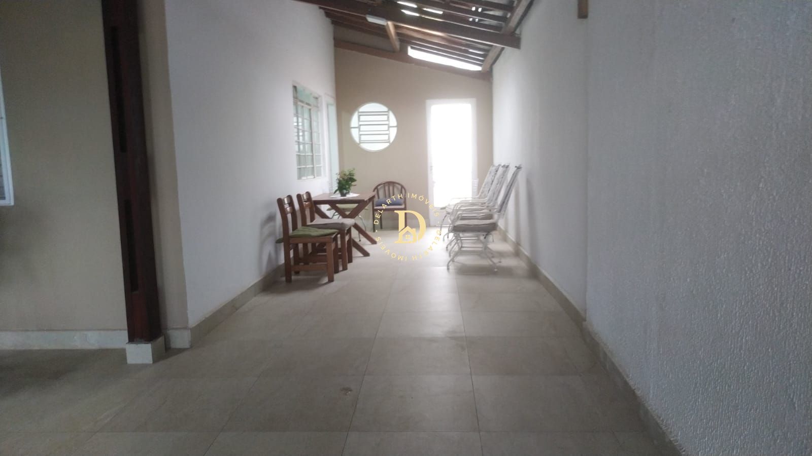 Casa - Jardim das Indústrias - SJC - 2 dormitórios (1 suíte) - 75m²