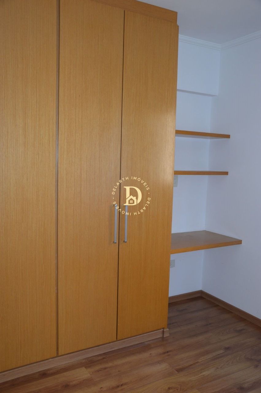 Apartamento para alugar com 3 quartos, 105m² - Foto 10