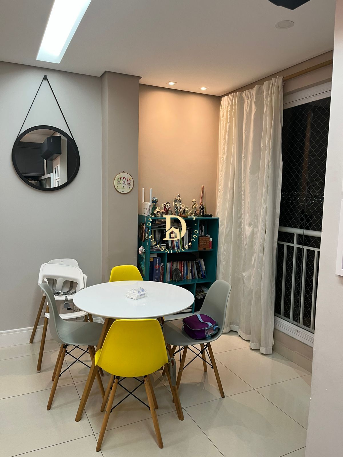 Apartamento à venda com 2 quartos, 63m² - Foto 2