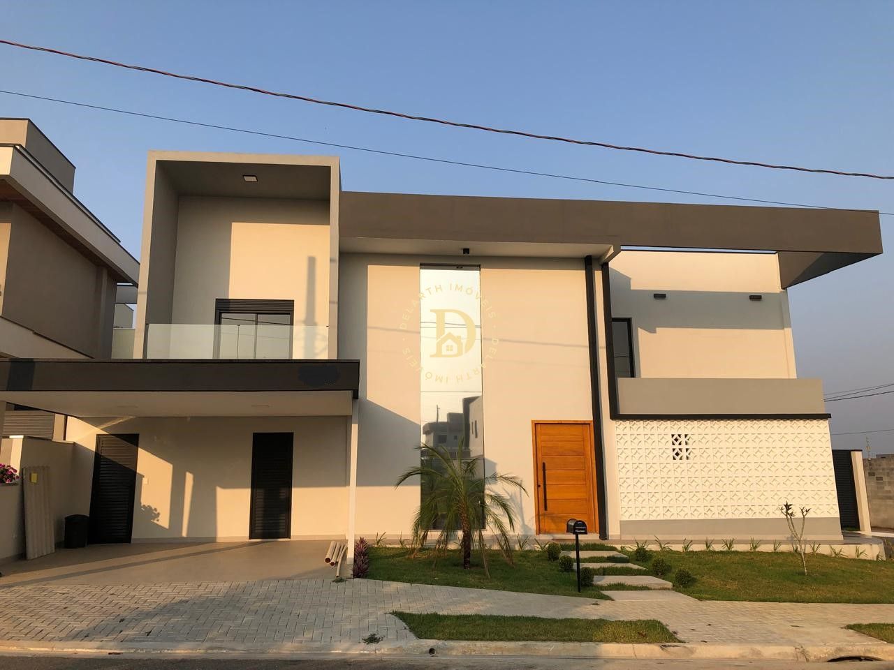 Casa de Condomínio à venda com 3 quartos, 311m² - Foto 1
