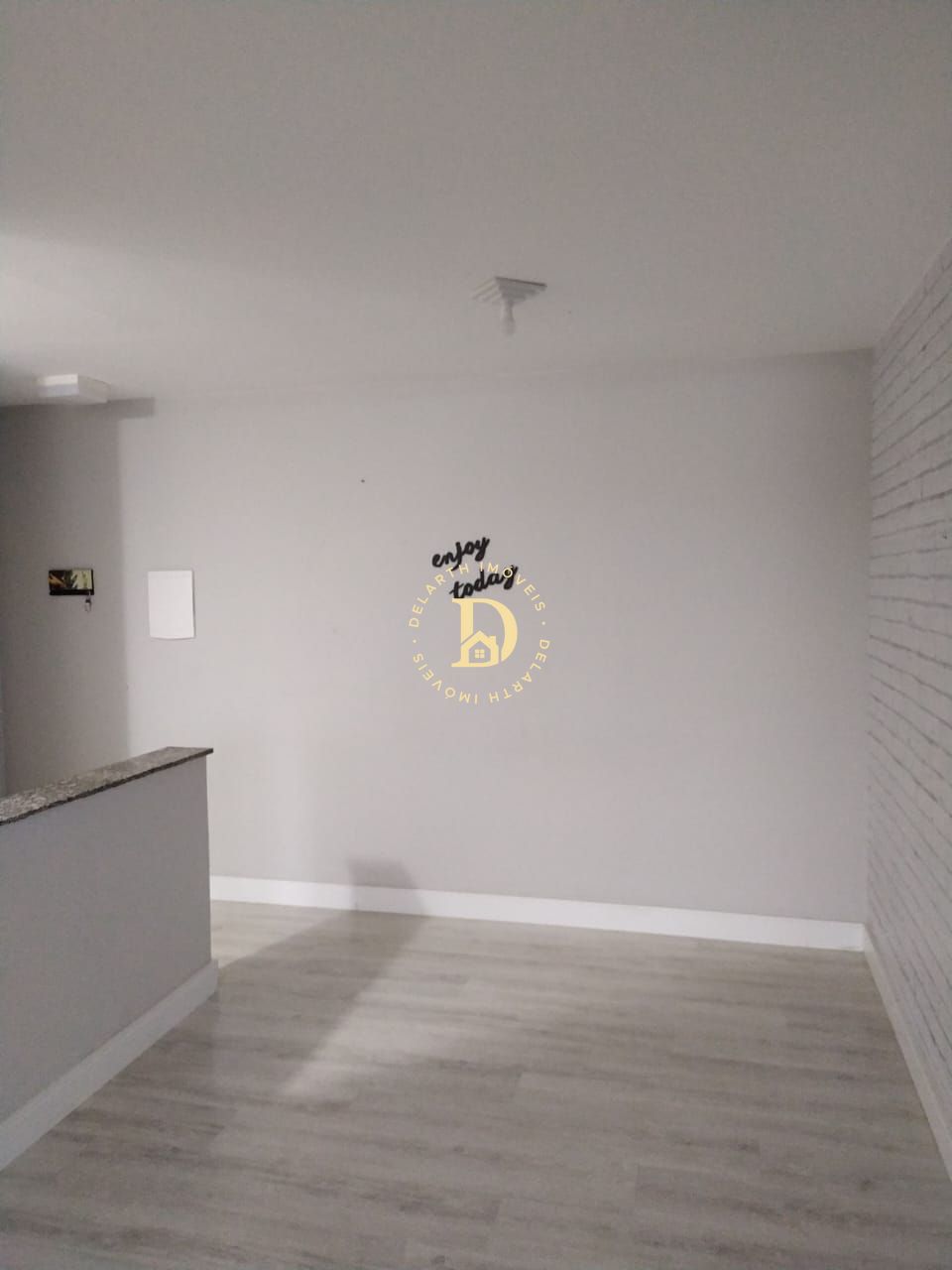 Apartamento à venda com 3 quartos, 65m² - Foto 2