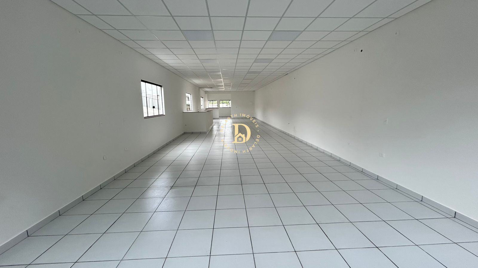 Prédio Inteiro, 150 m² - Foto 1