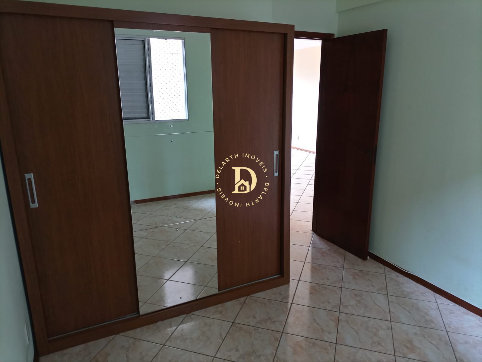 Apartamento à venda com 2 quartos, 70m² - Foto 12