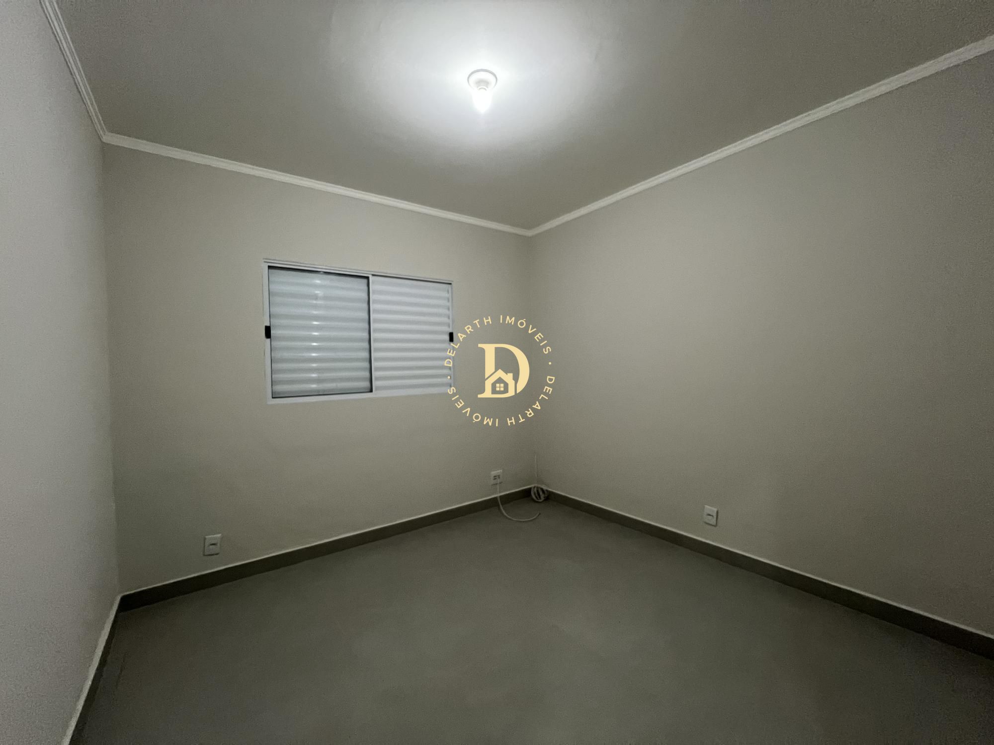 Casa à venda com 2 quartos, 81m² - Foto 9