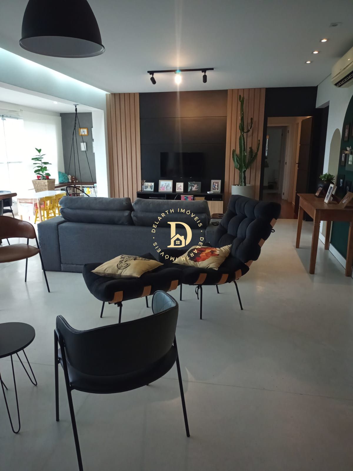 Apartamento, 3 quartos, 156 m² - Foto 1