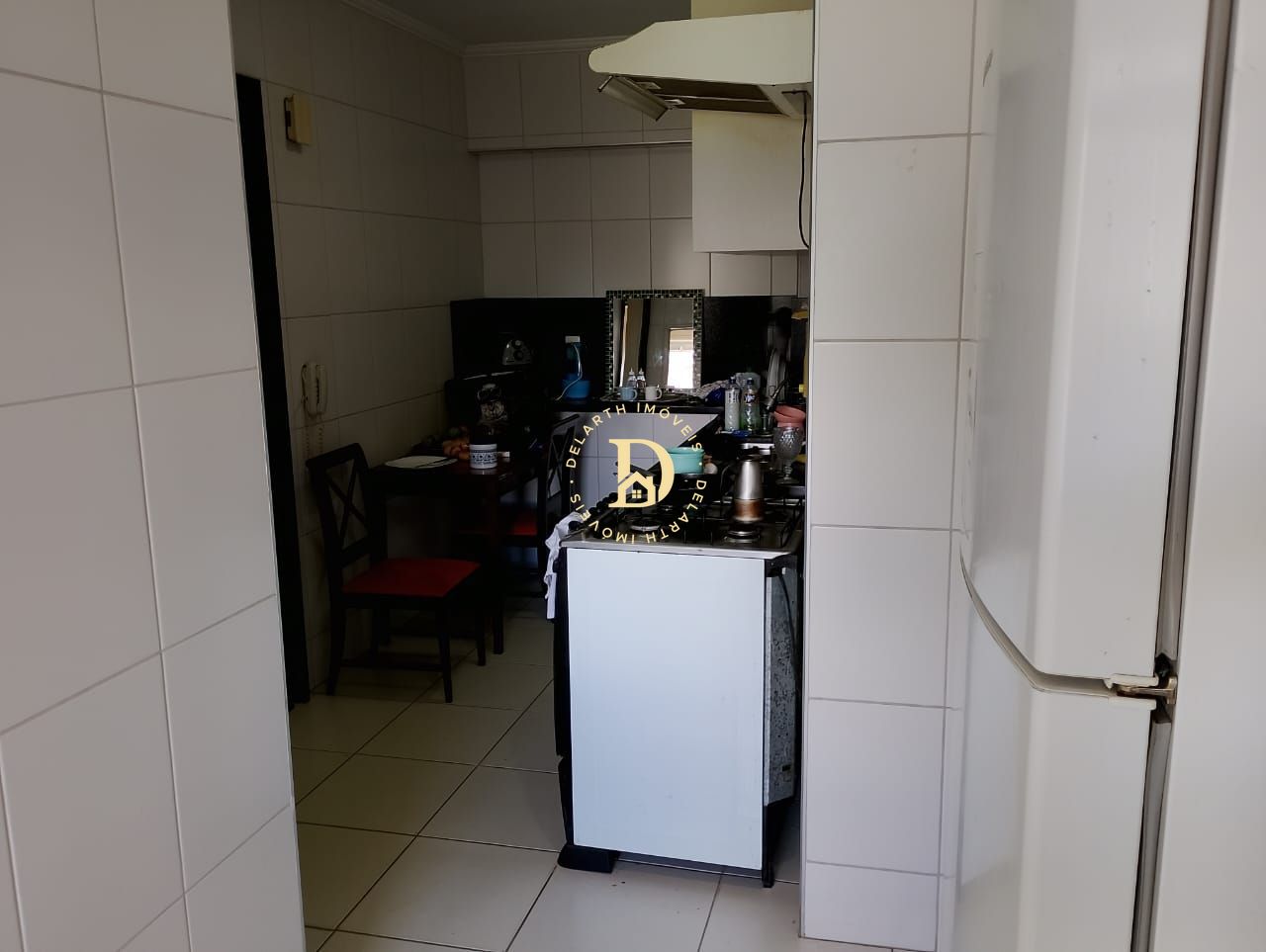 Apartamento à venda com 2 quartos, 76m² - Foto 4