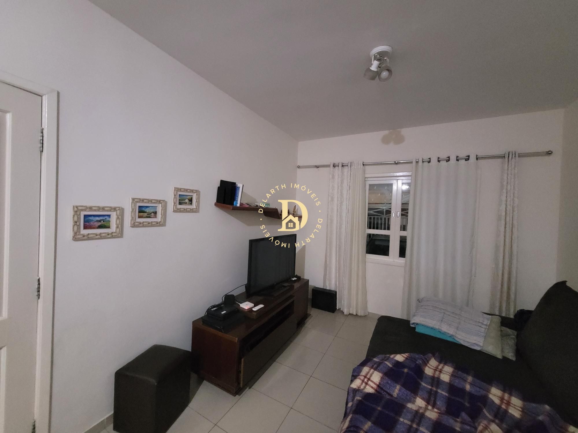 Sobrado à venda com 3 quartos, 130m² - Foto 1