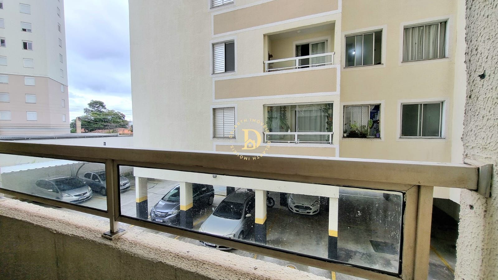 Apartamento à venda com 3 quartos, 65m² - Foto 2