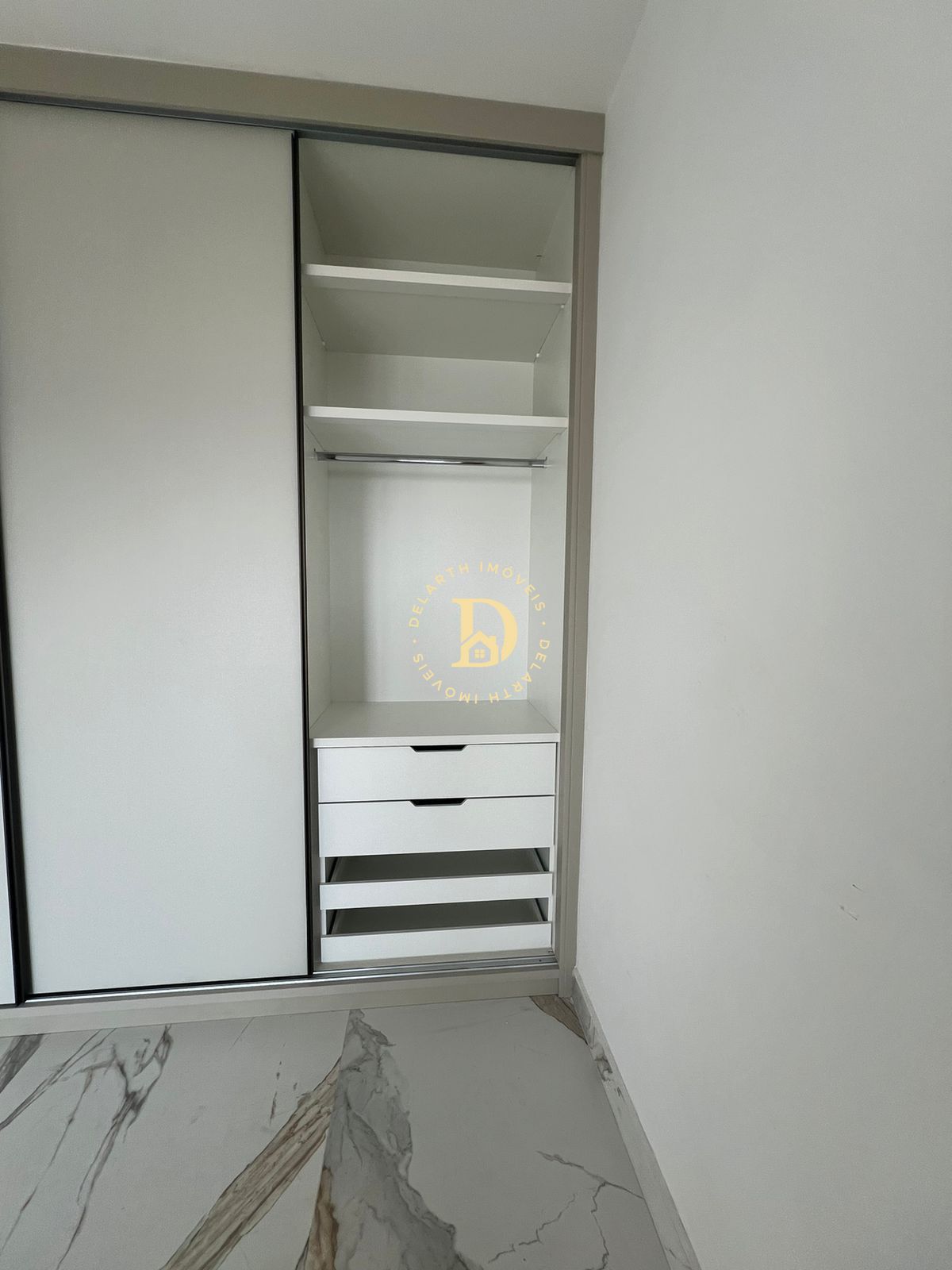 Apartamento para alugar com 2 quartos, 60m² - Foto 11