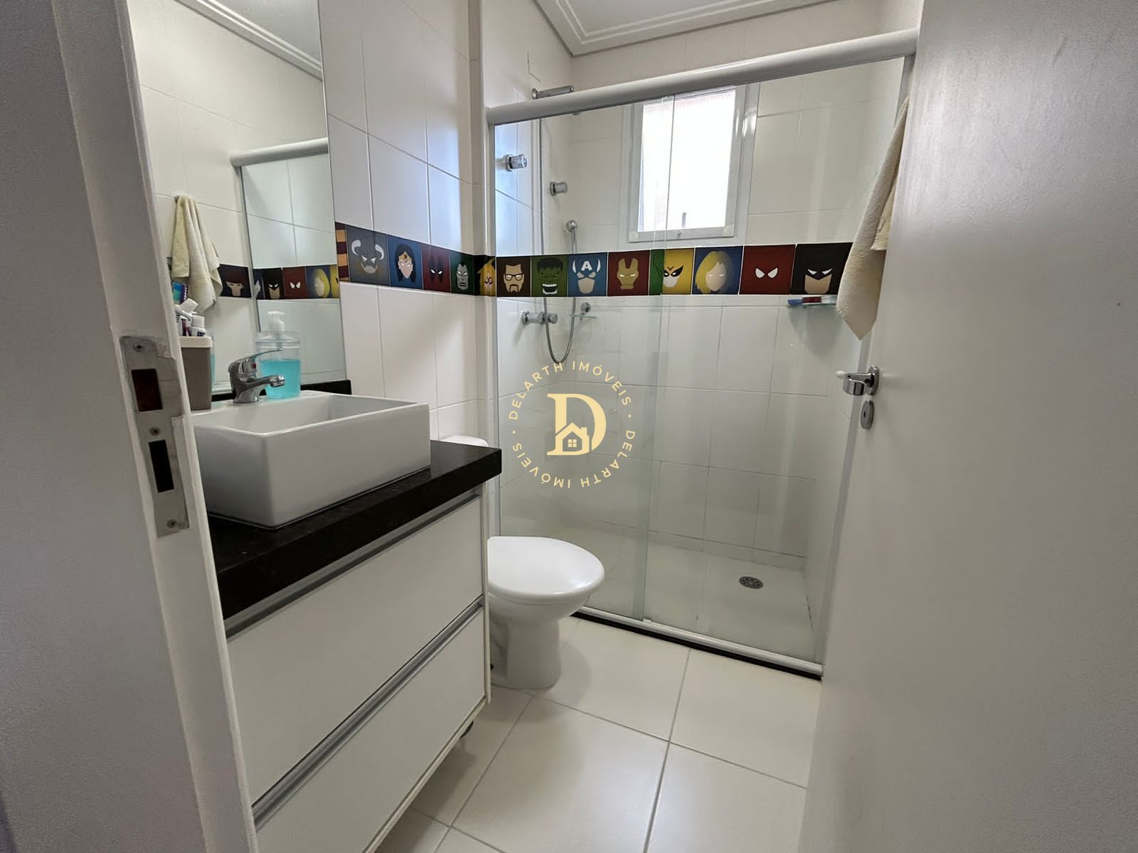 Apartamento à venda com 3 quartos, 156m² - Foto 13