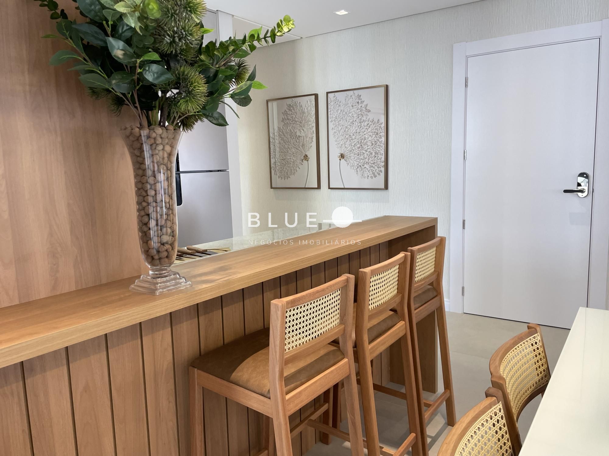 Apartamento à venda com 2 quartos, 93m² - Foto 35