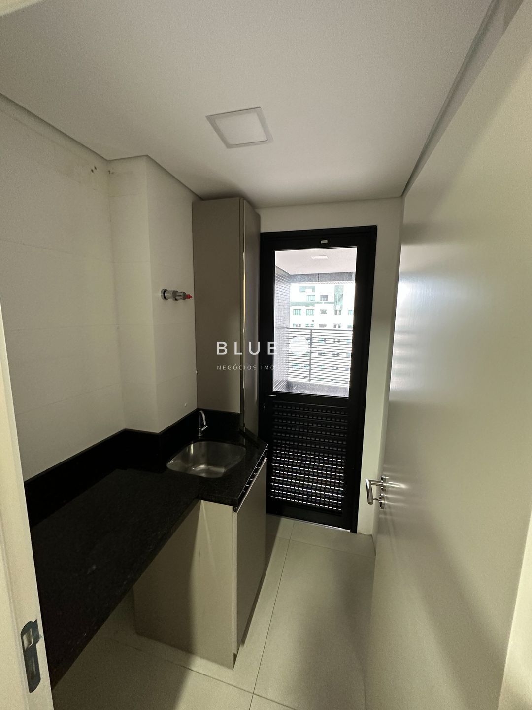 Apartamento à venda com 2 quartos, 78m² - Foto 44