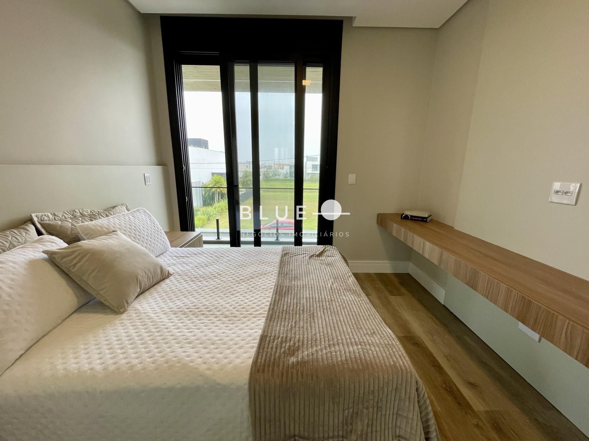Casa de Condomínio à venda com 4 quartos, 339m² - Foto 36