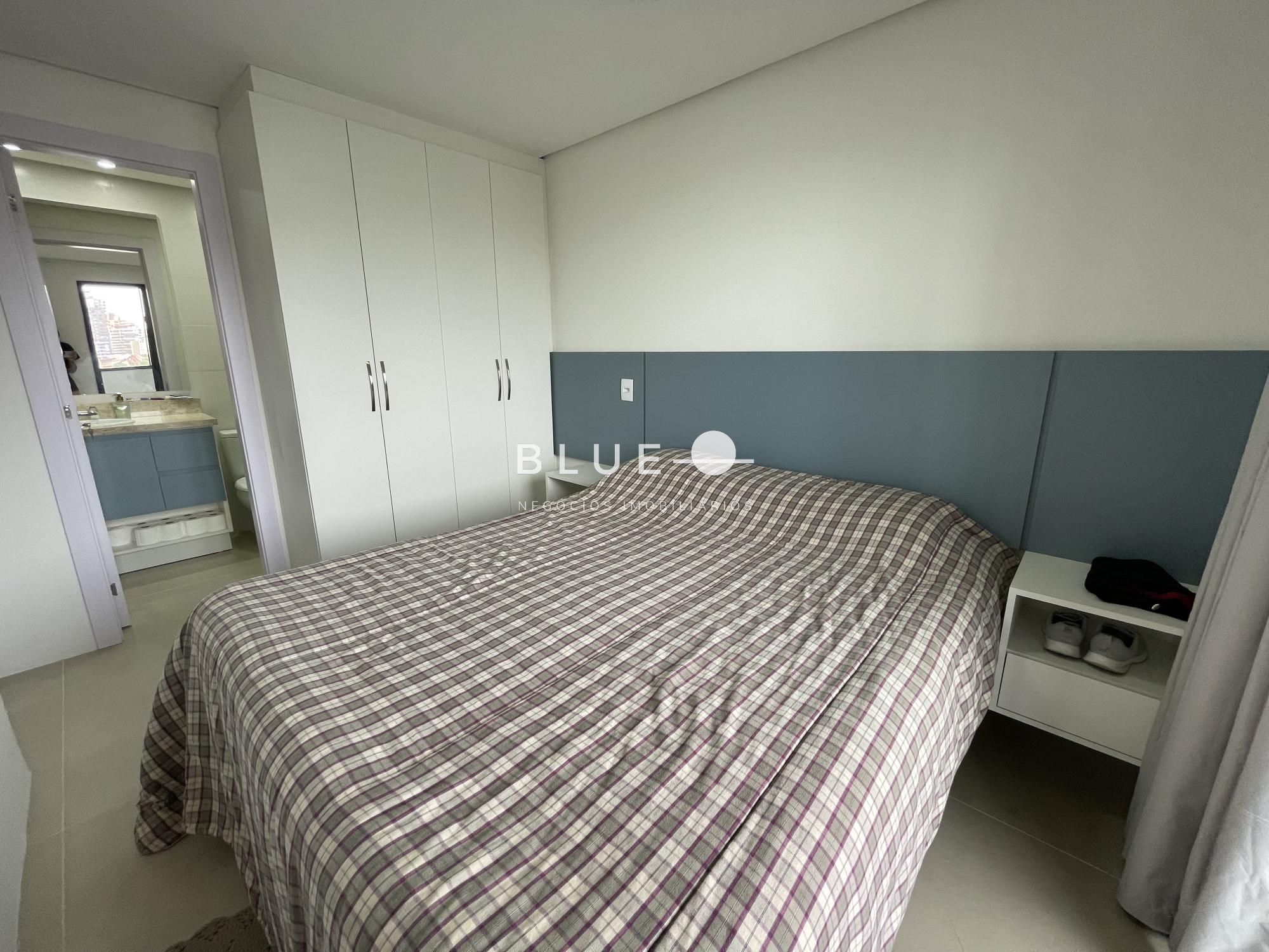 Apartamento à venda com 2 quartos, 76m² - Foto 12