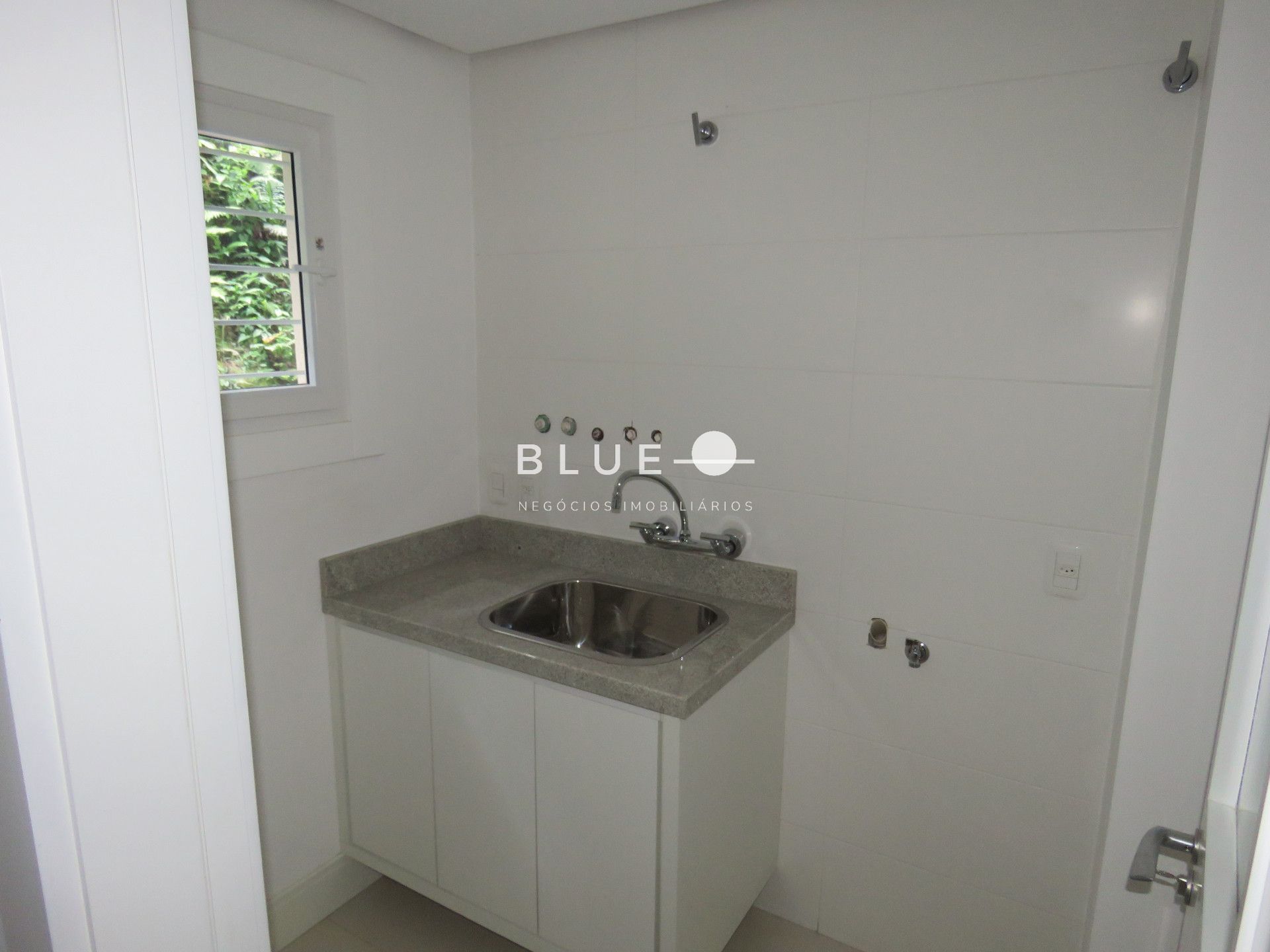 Apartamento à venda com 3 quartos, 132m² - Foto 28