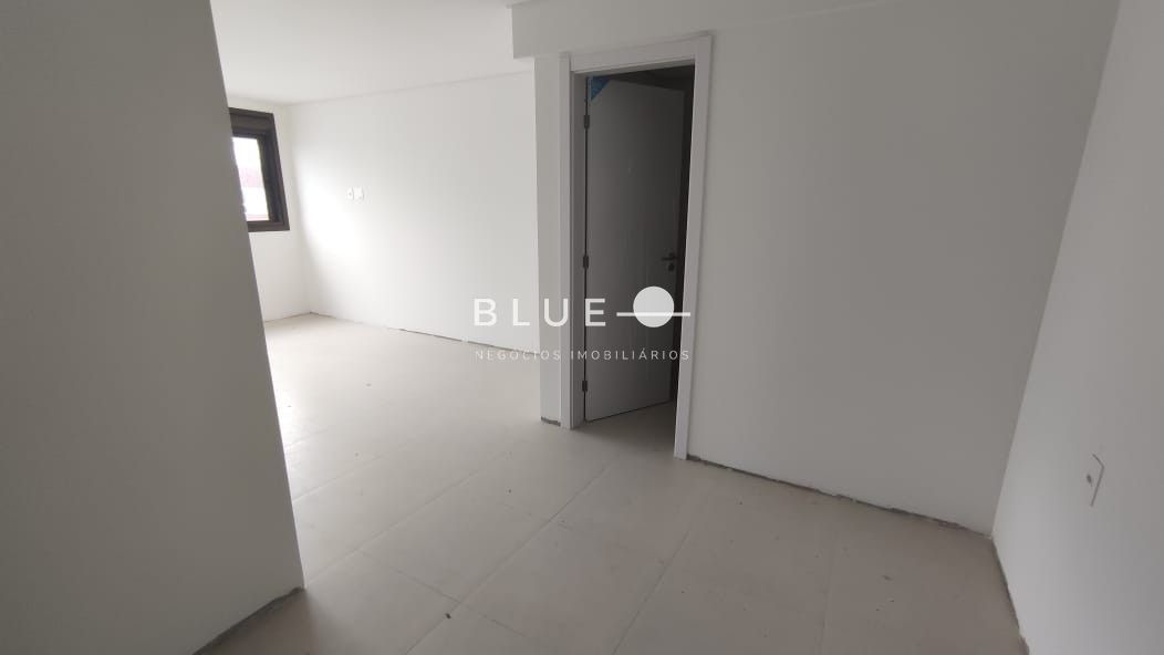 Apartamento à venda com 2 quartos, 77m² - Foto 11