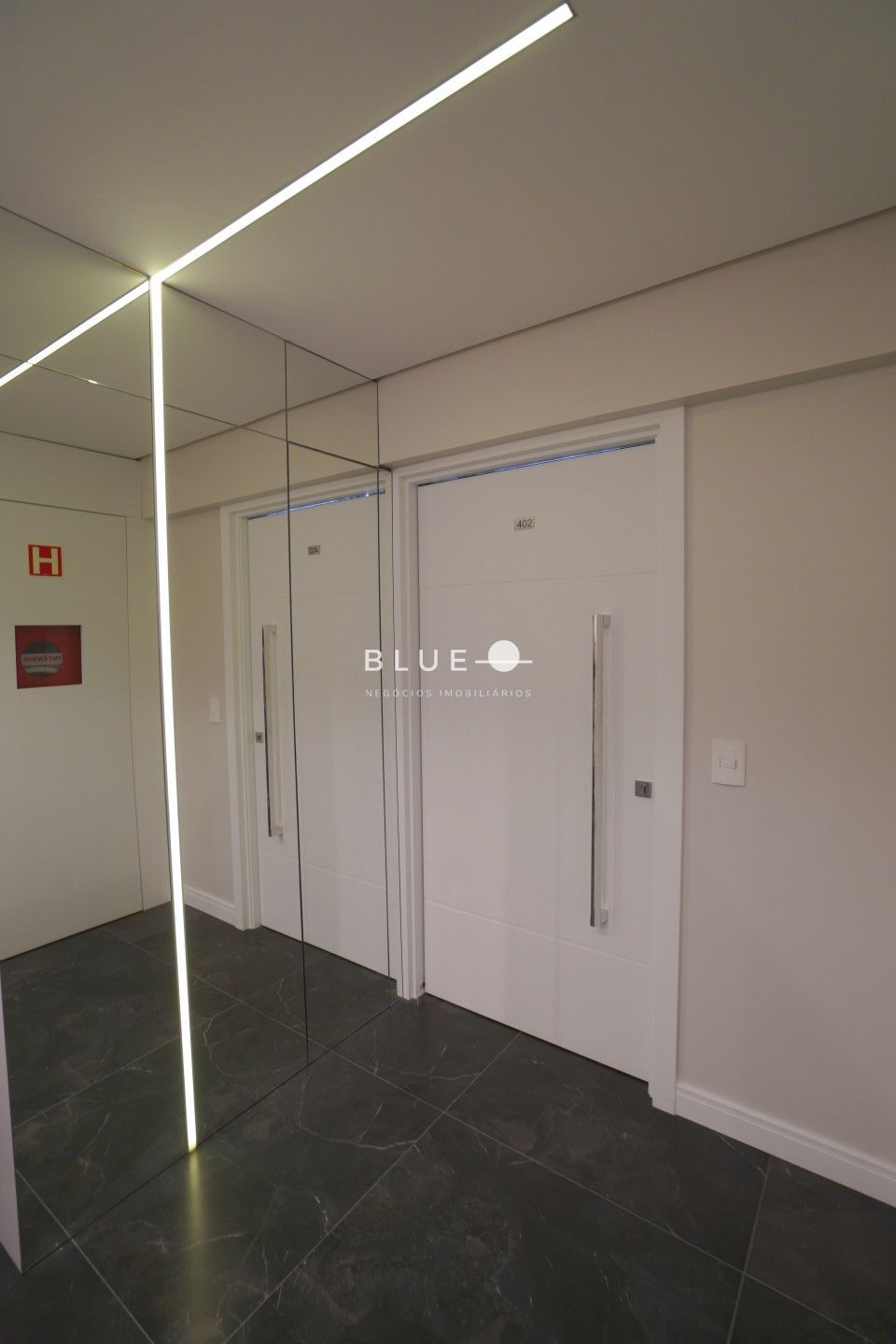 Apartamento à venda com 3 quartos, 137m² - Foto 52