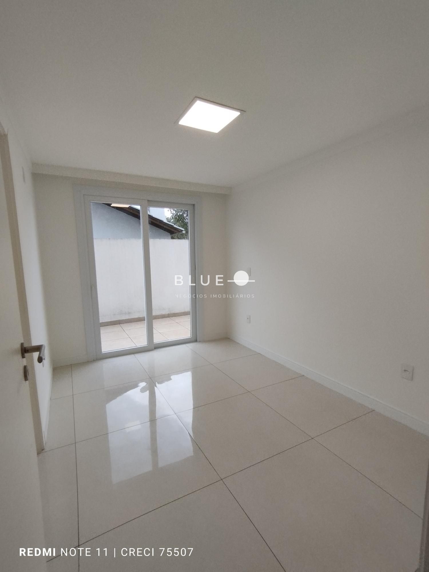 Apartamento à venda com 3 quartos, 176m² - Foto 17