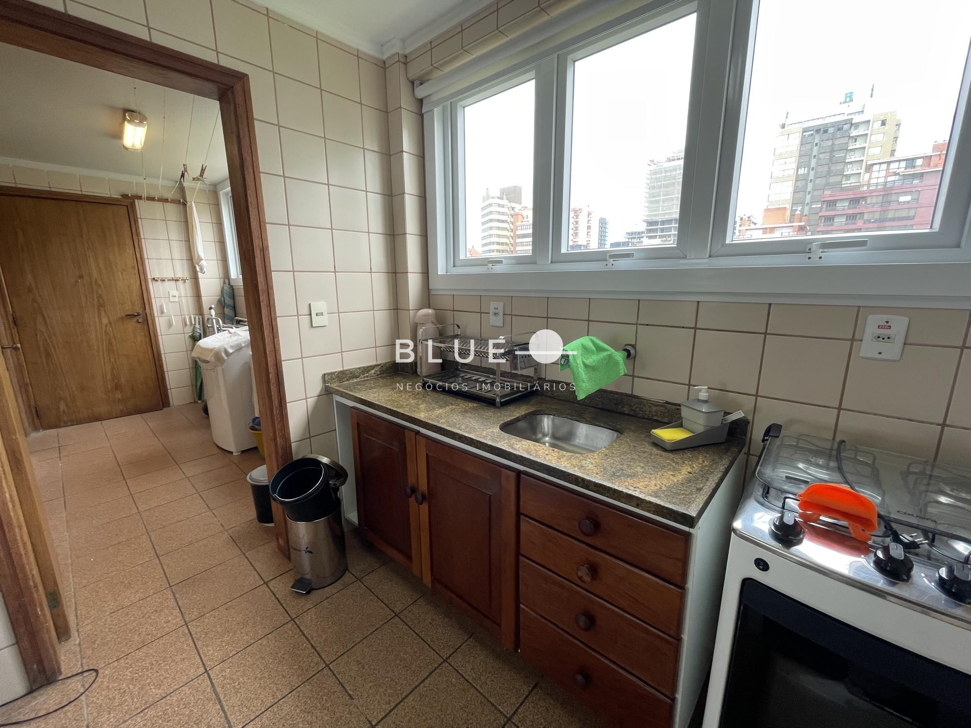 Apartamento à venda com 3 quartos, 150m² - Foto 12