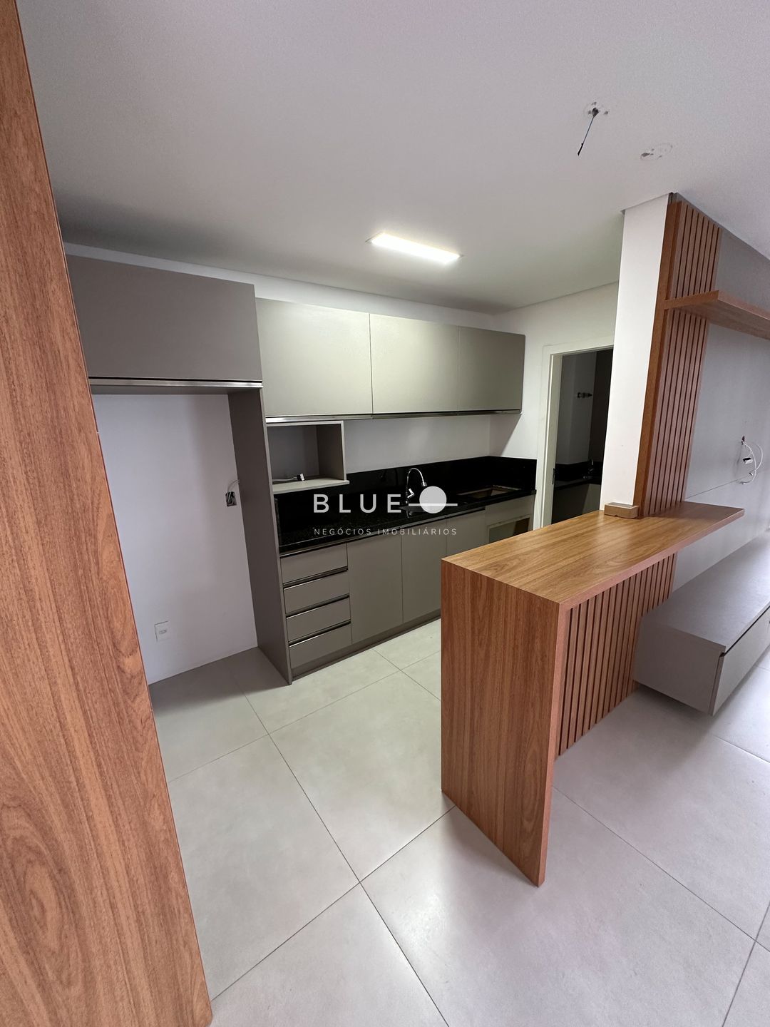 Apartamento à venda com 2 quartos, 78m² - Foto 42