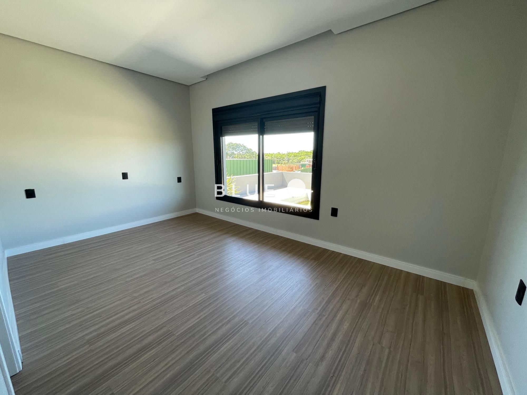Casa de Condomínio à venda com 4 quartos, 245m² - Foto 17