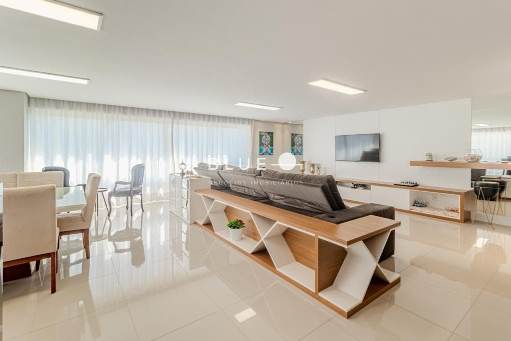 Apartamento à venda com 4 quartos, 216m² - Foto 20