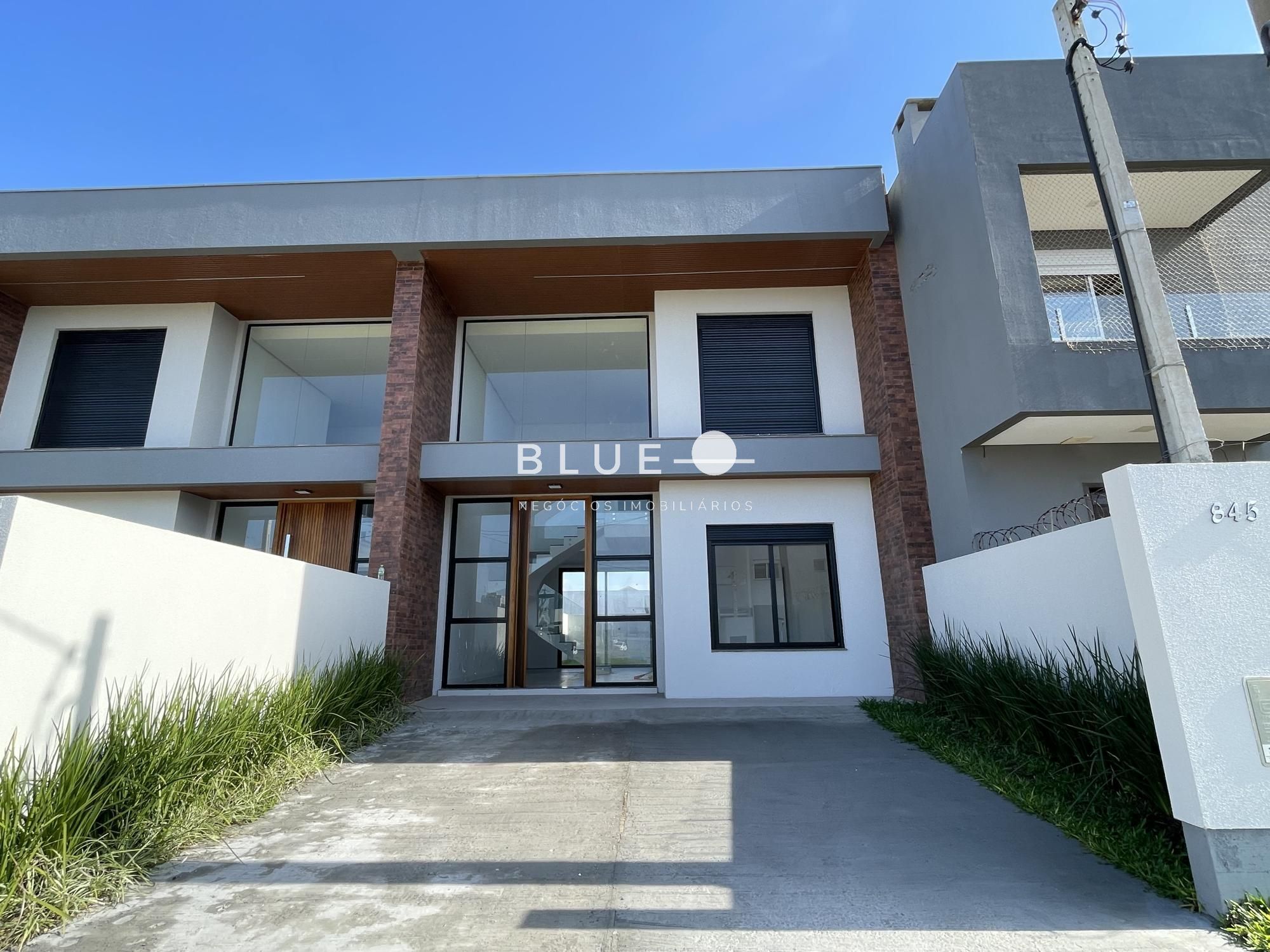 Casa à venda  no Curtume - Torres, RS. Imóveis