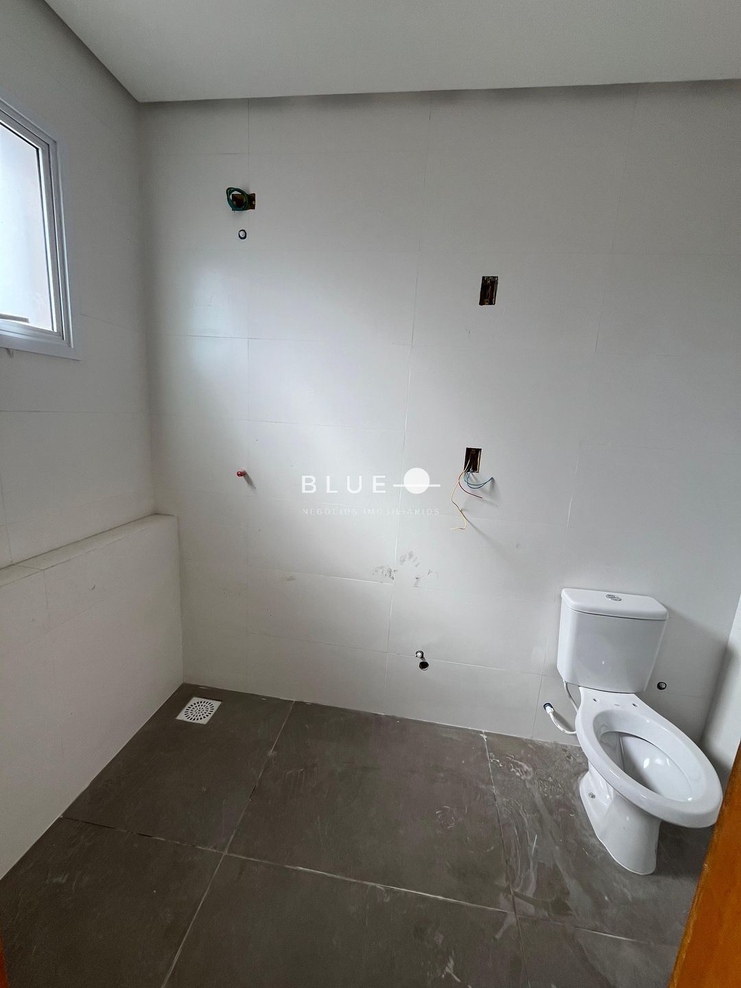 Apartamento à venda com 3 quartos, 145m² - Foto 11