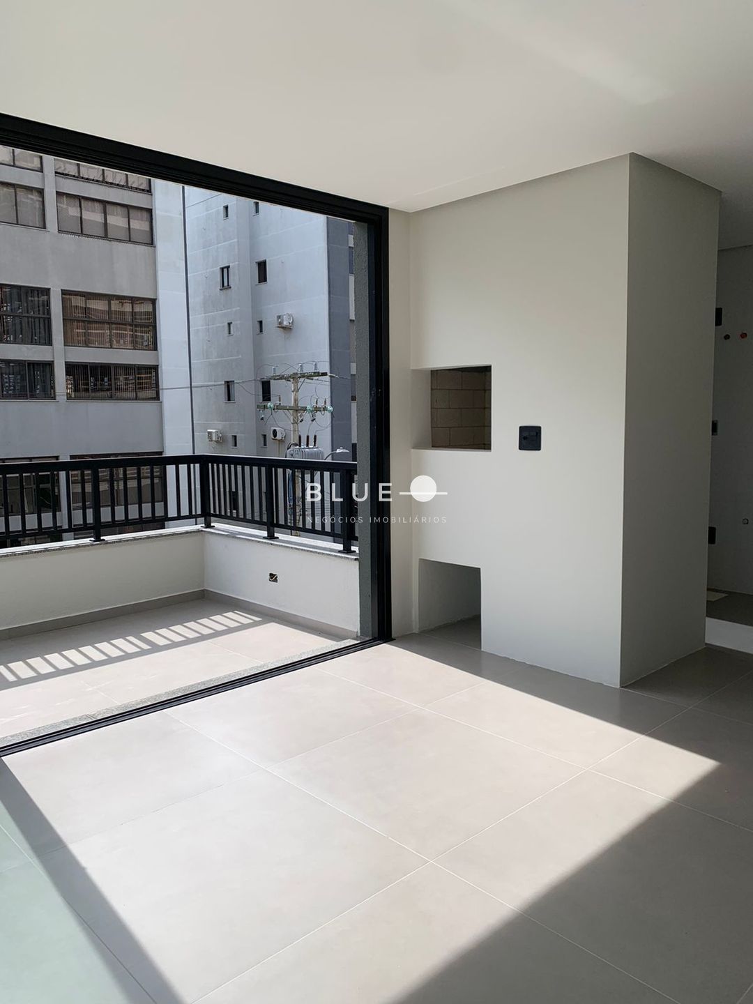 Apartamento à venda com 2 quartos, 64m² - Foto 85