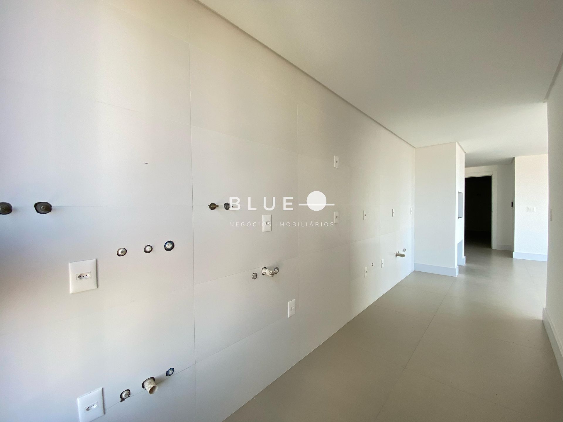 Apartamento à venda com 3 quartos, 142m² - Foto 16