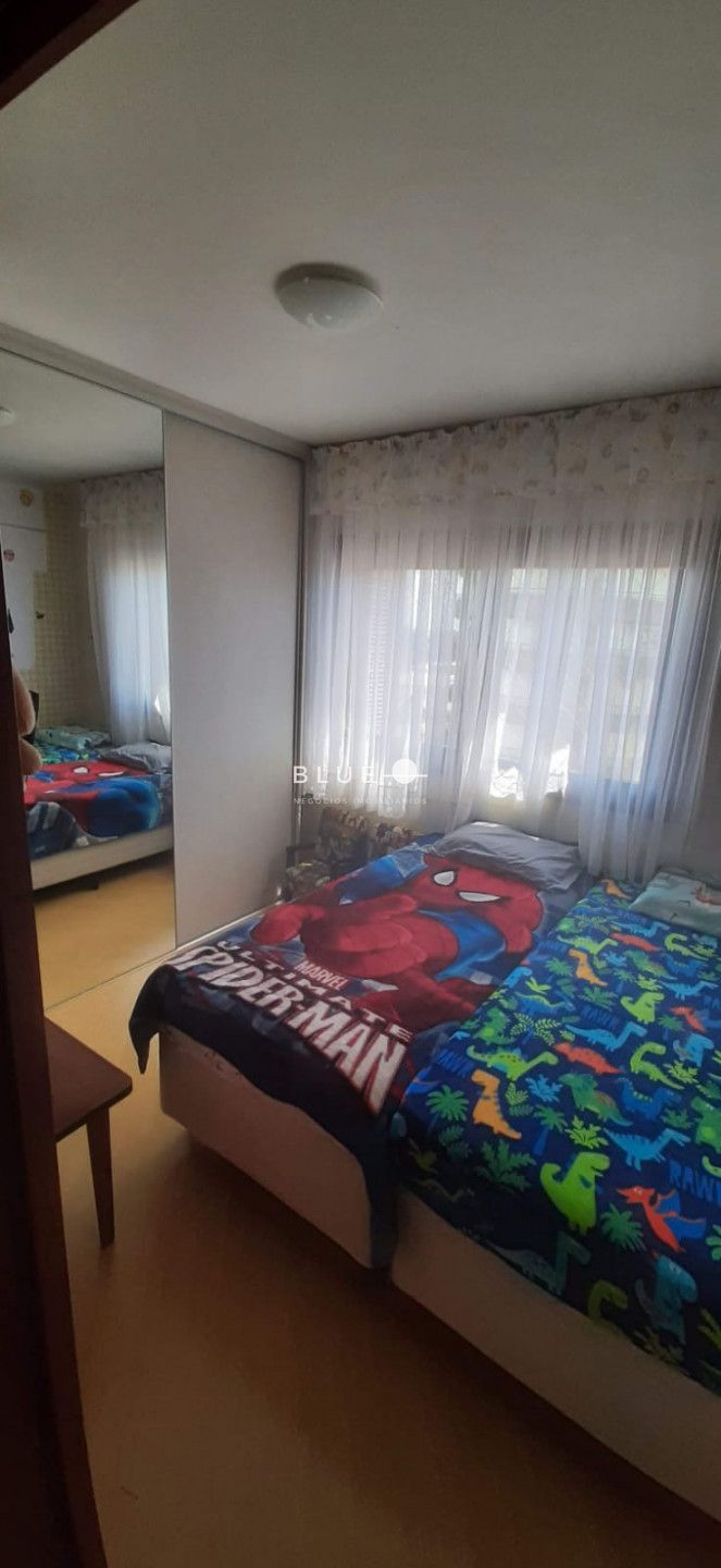 Apartamento à venda com 2 quartos, 76m² - Foto 20