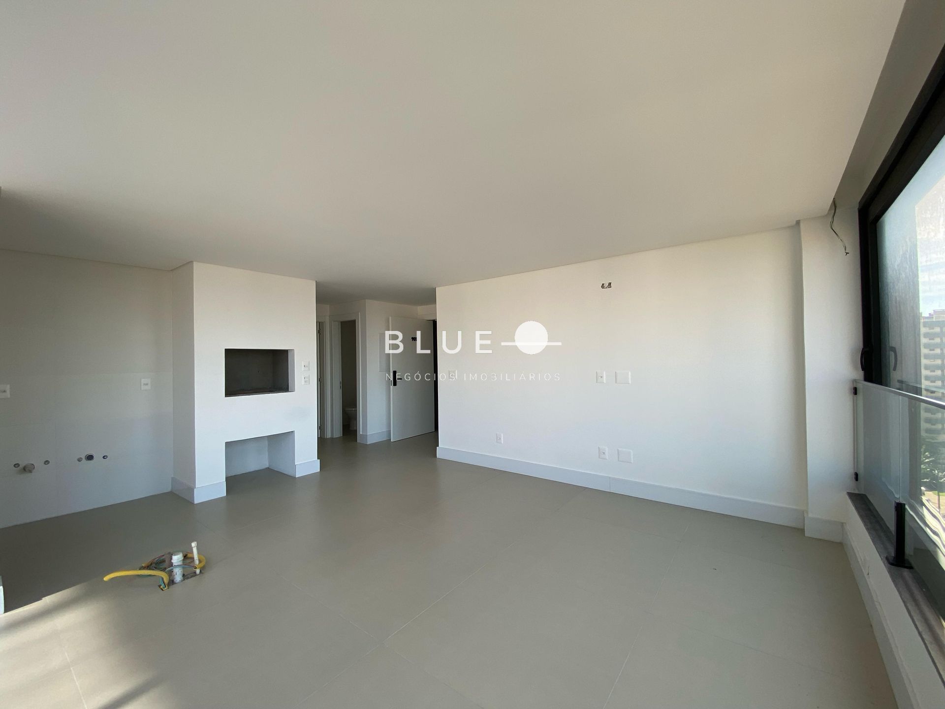 Apartamento à venda com 3 quartos, 142m² - Foto 11