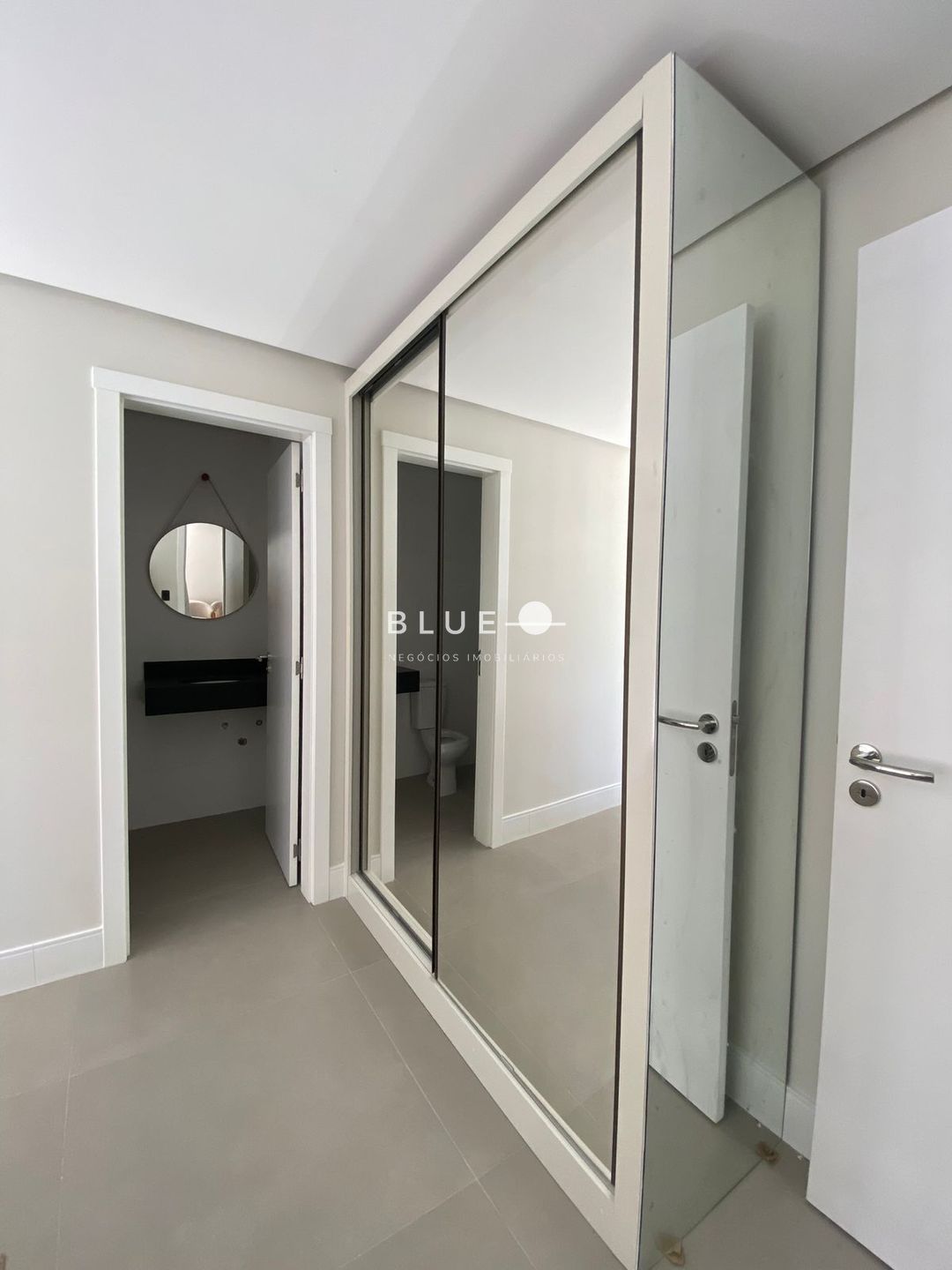 Apartamento à venda com 2 quartos, 60m² - Foto 129