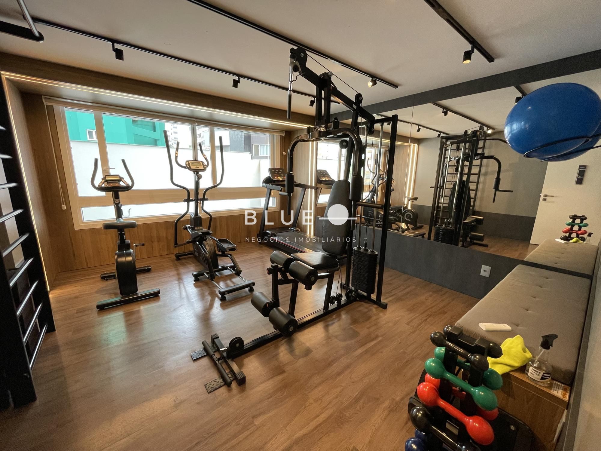 Apartamento à venda com 3 quartos, 140m² - Foto 19
