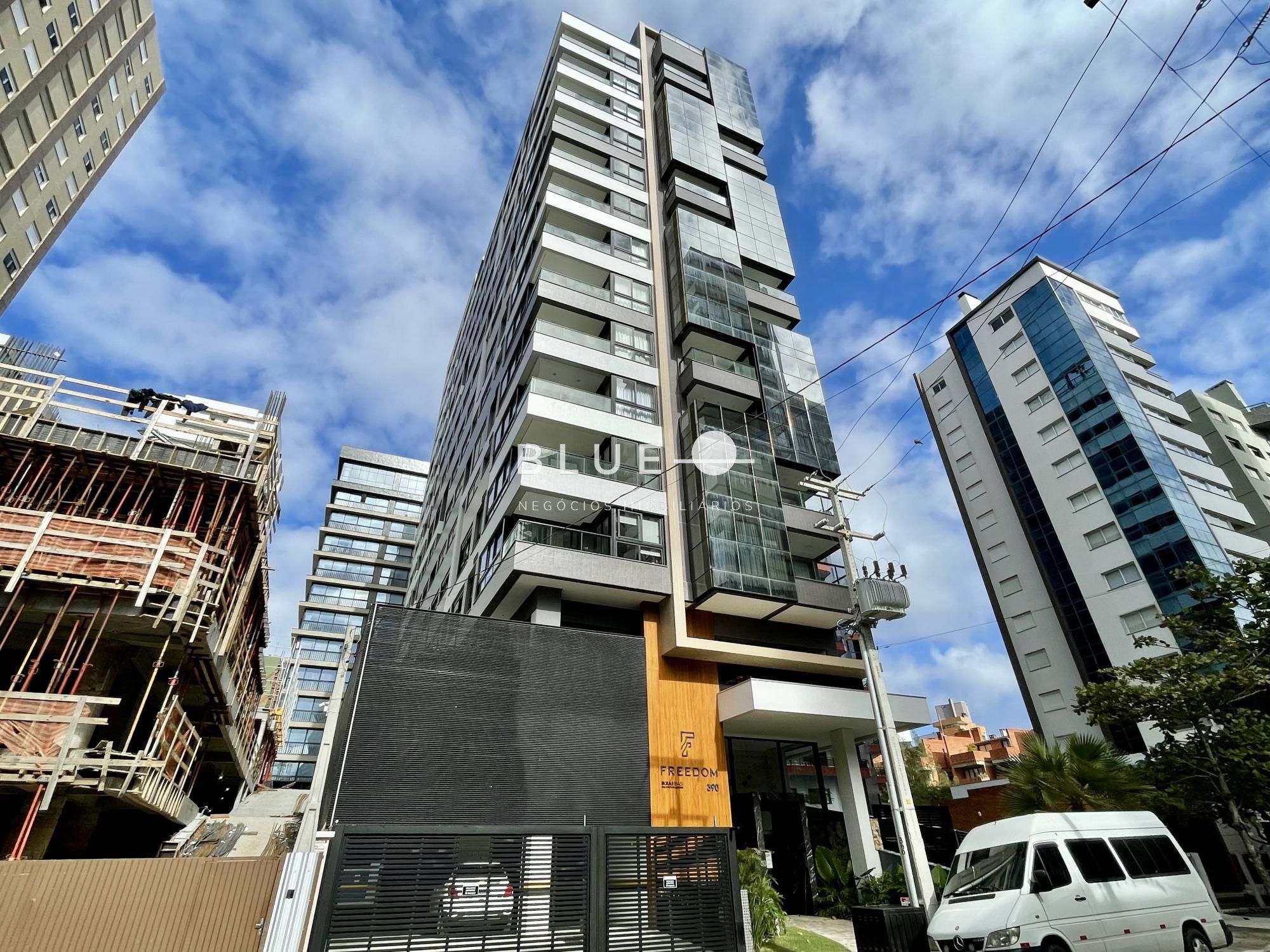 Apartamento à venda com 3 quartos, 117m² - Foto 23