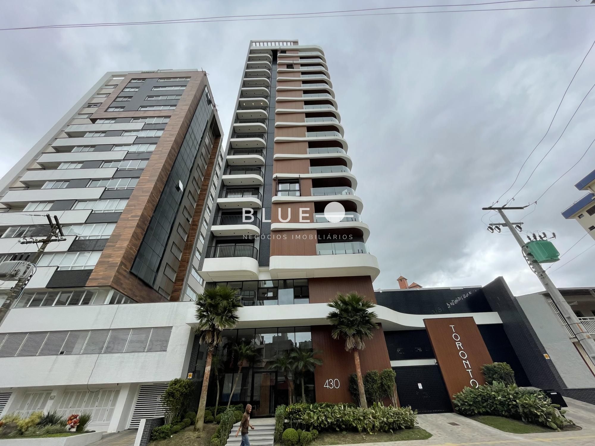 Apartamento com 2 Dormitórios à venda, 70 m² por R$ 770.000,00 Apartamento com 2 Dormitórios à venda, 70 m² por R$ 770.000,00