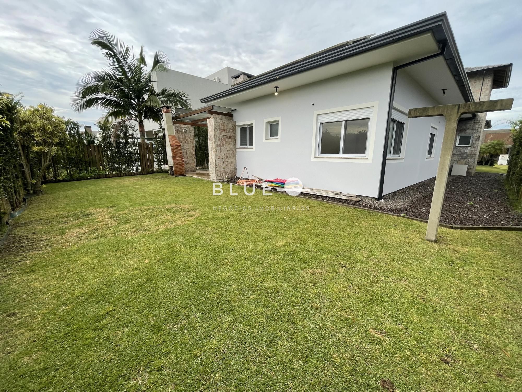 Casa de Condomínio à venda com 5 quartos, 205m² - Foto 28