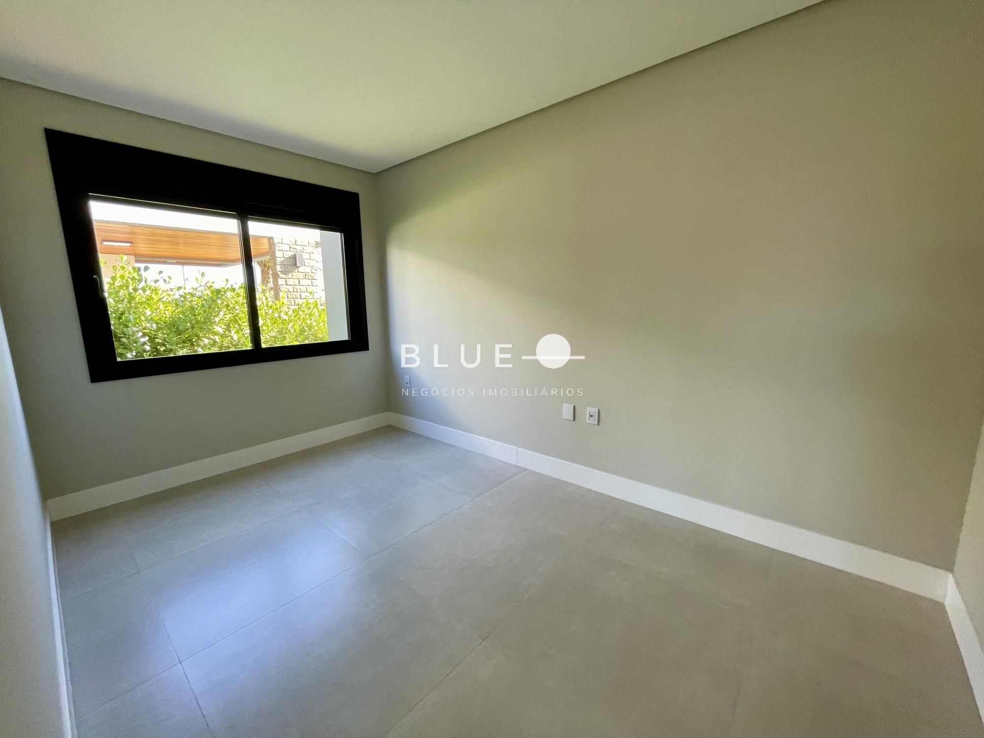 Casa de Condomínio à venda com 4 quartos, 368m² - Foto 29