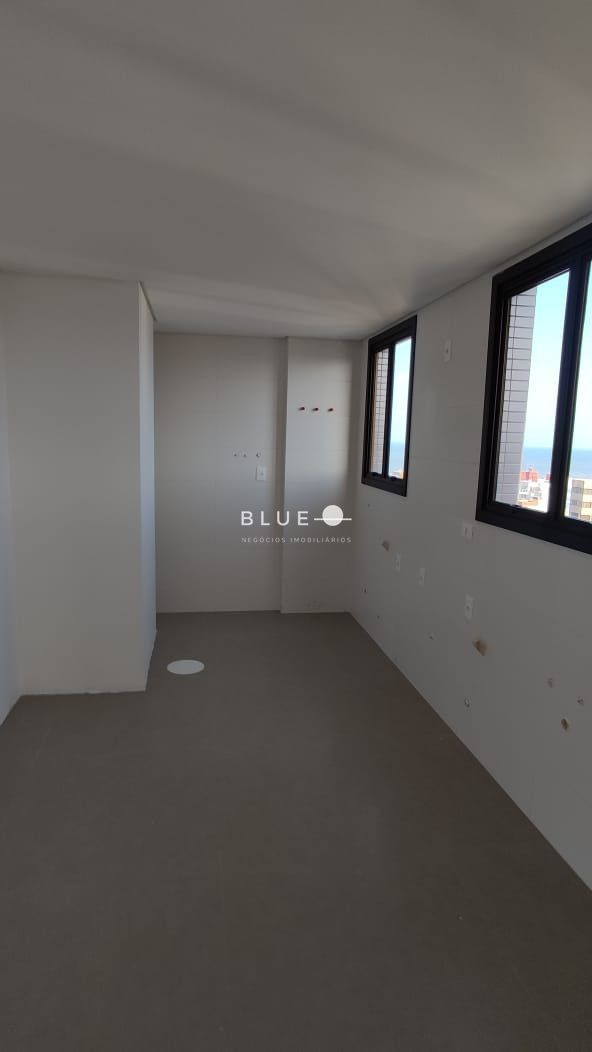 Apartamento à venda com 3 quartos, 113m² - Foto 17