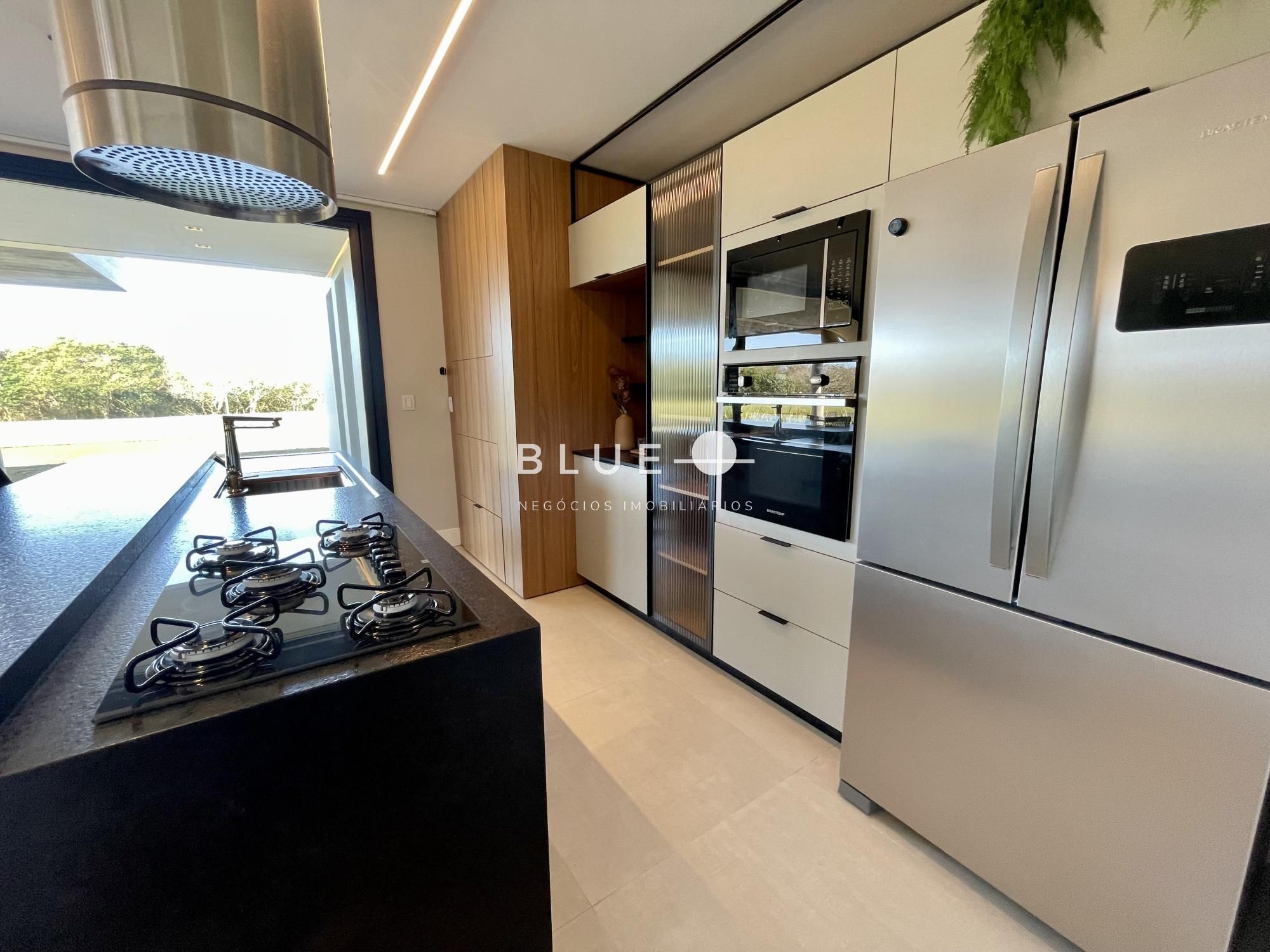 Casa de Condomínio à venda com 4 quartos, 368m² - Foto 11