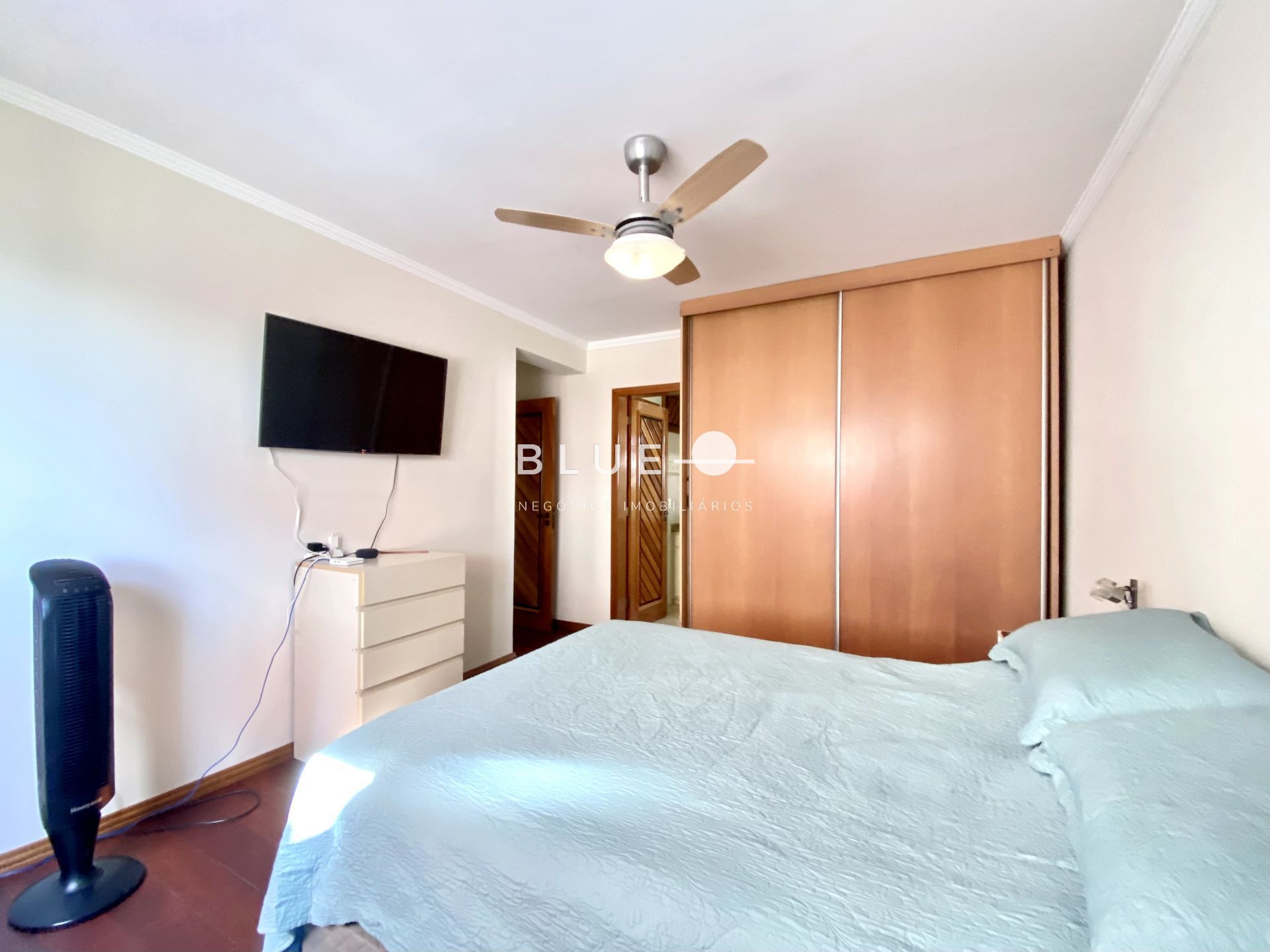 Apartamento à venda com 3 quartos, 161m² - Foto 32