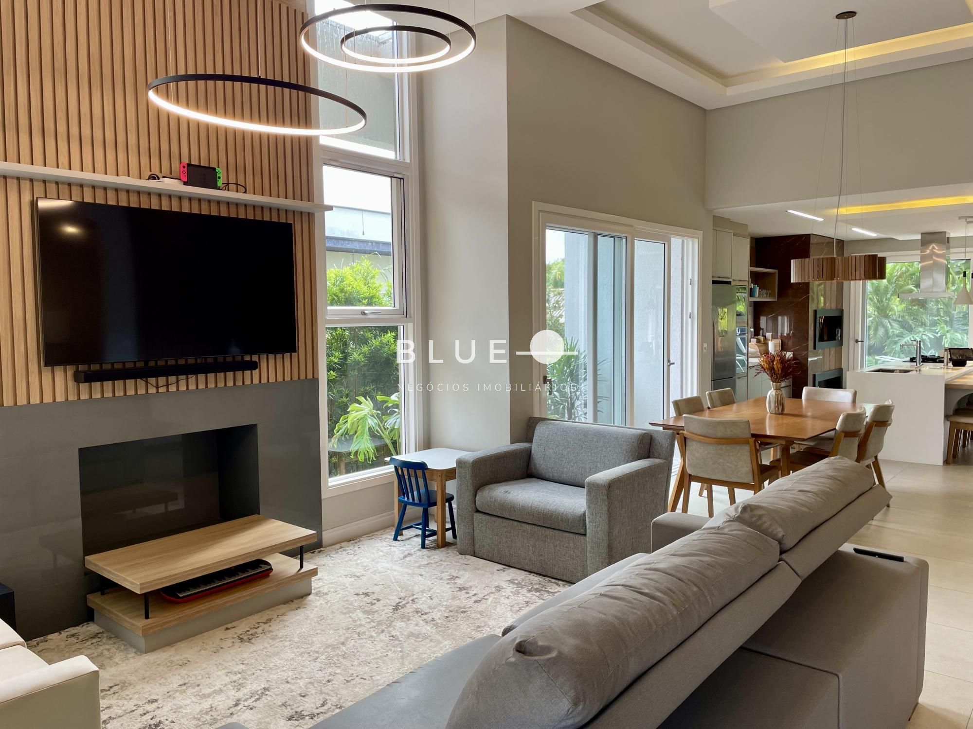 Casa em condomínio à venda  no Engenho Velho - Torres, RS. Imóveis