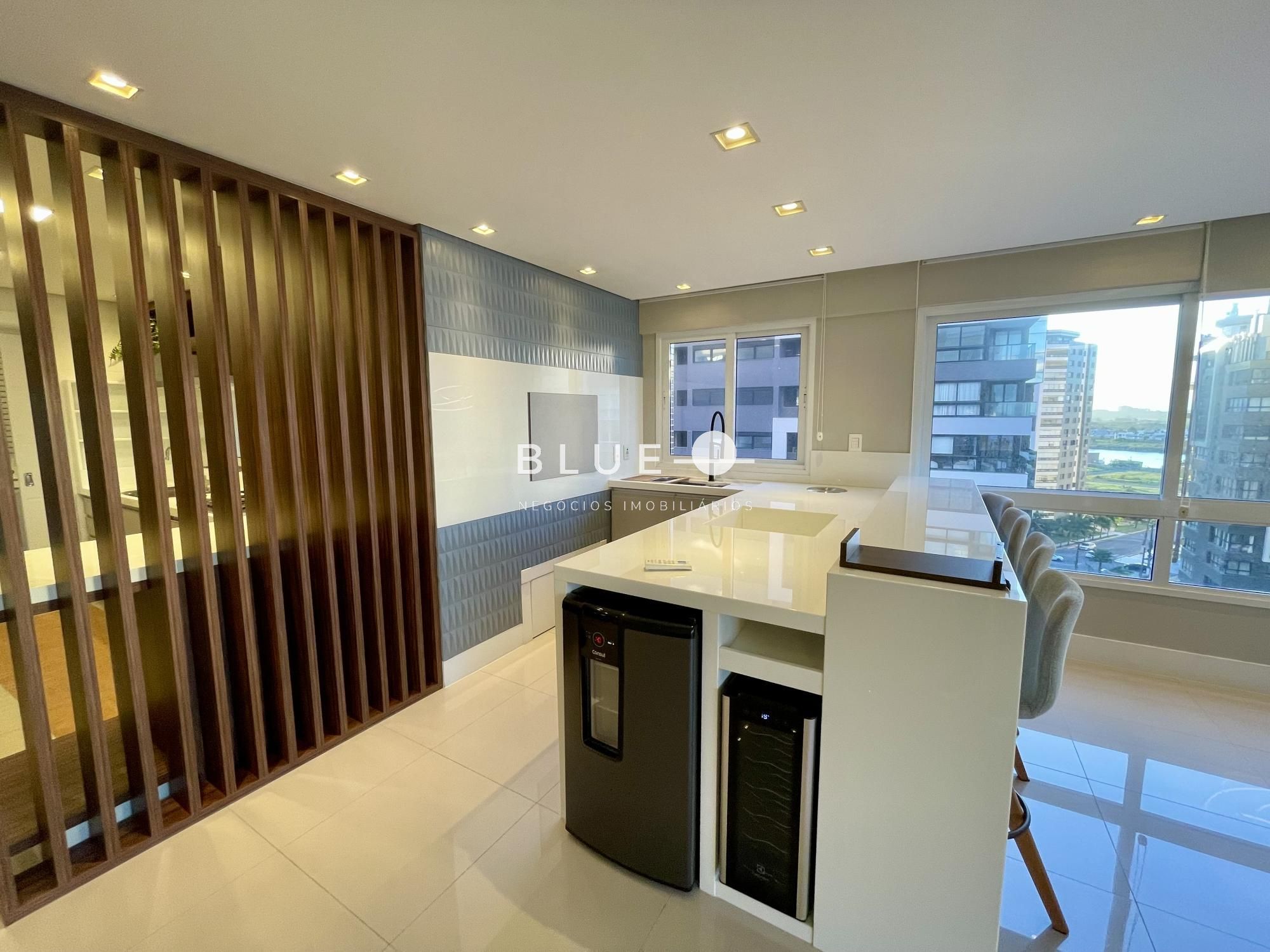 Apartamento com 4 Dormitórios à venda, 216 m² por R$ 2.800.000,00 Apartamento com 4 Dormitórios à venda, 216 m² por R$ 2.800.000,00