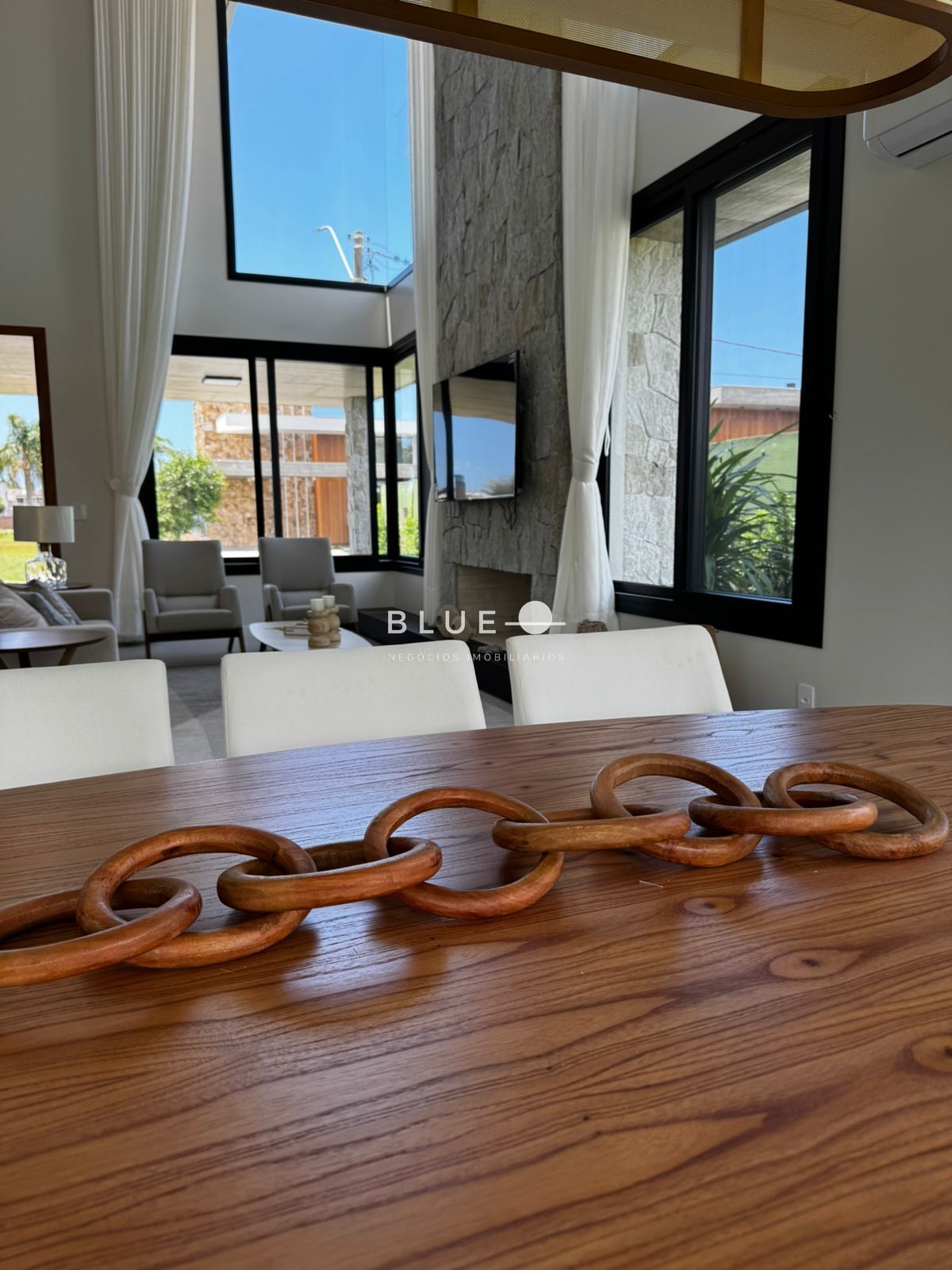Casa em condomínio à venda  no Praia da Cal - Torres, RS. Imóveis