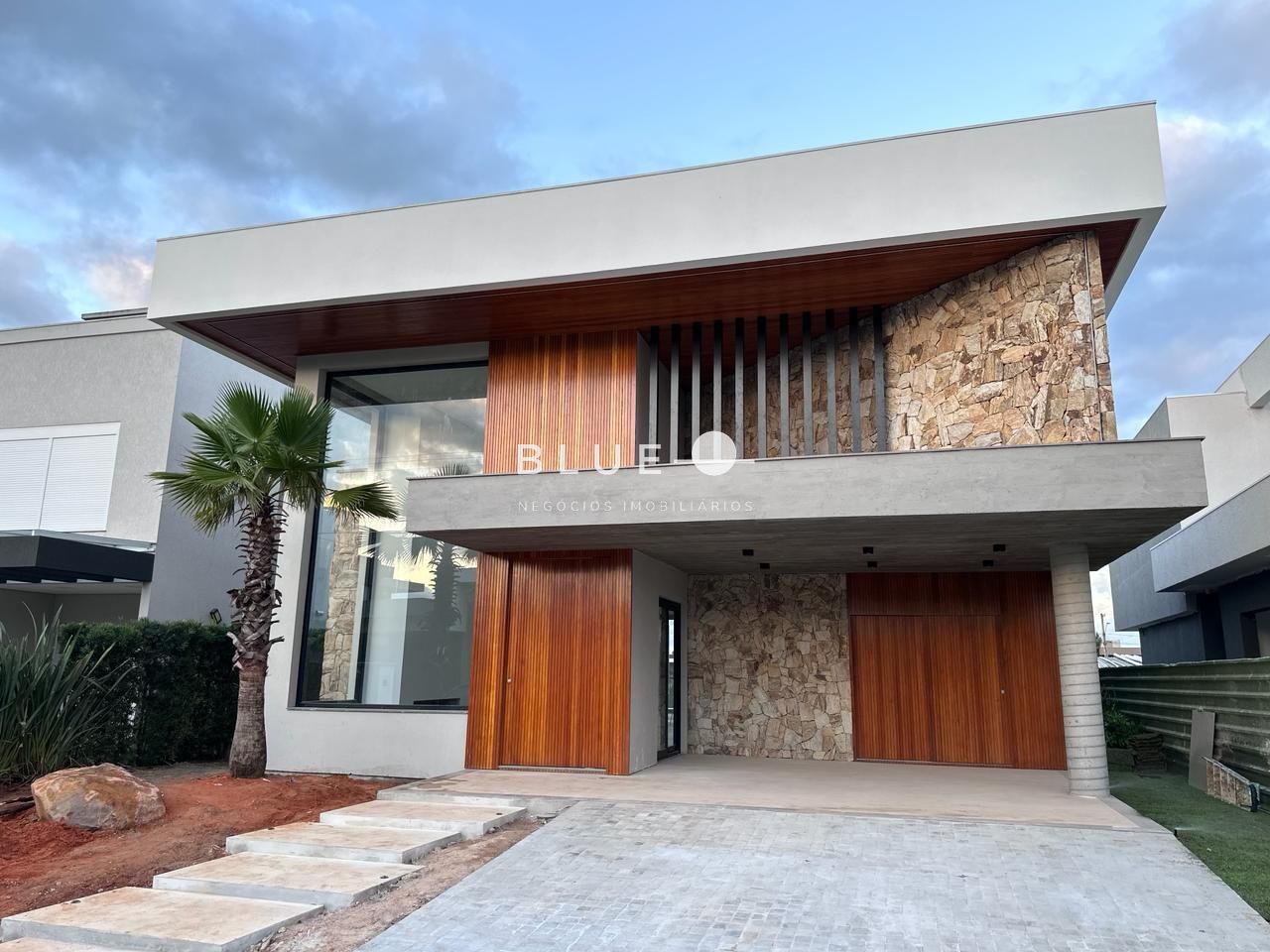 Casa de Condomínio à venda com 3 quartos, 256m² - Foto 16