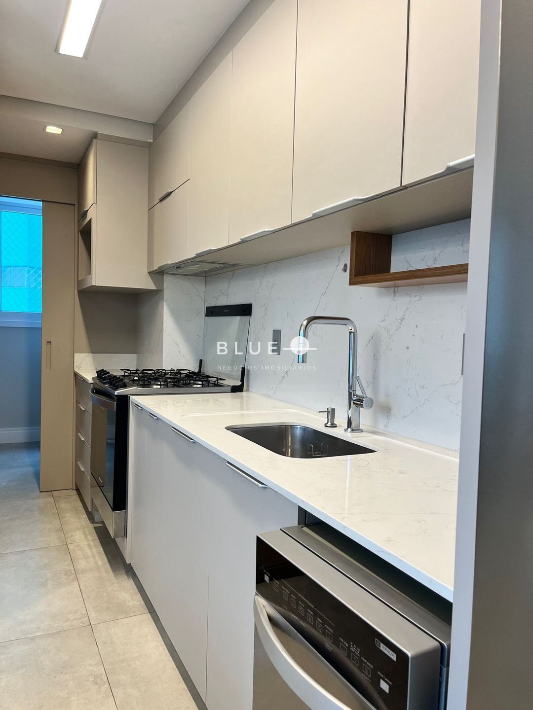 Apartamento à venda com 3 quartos, 134m² - Foto 86