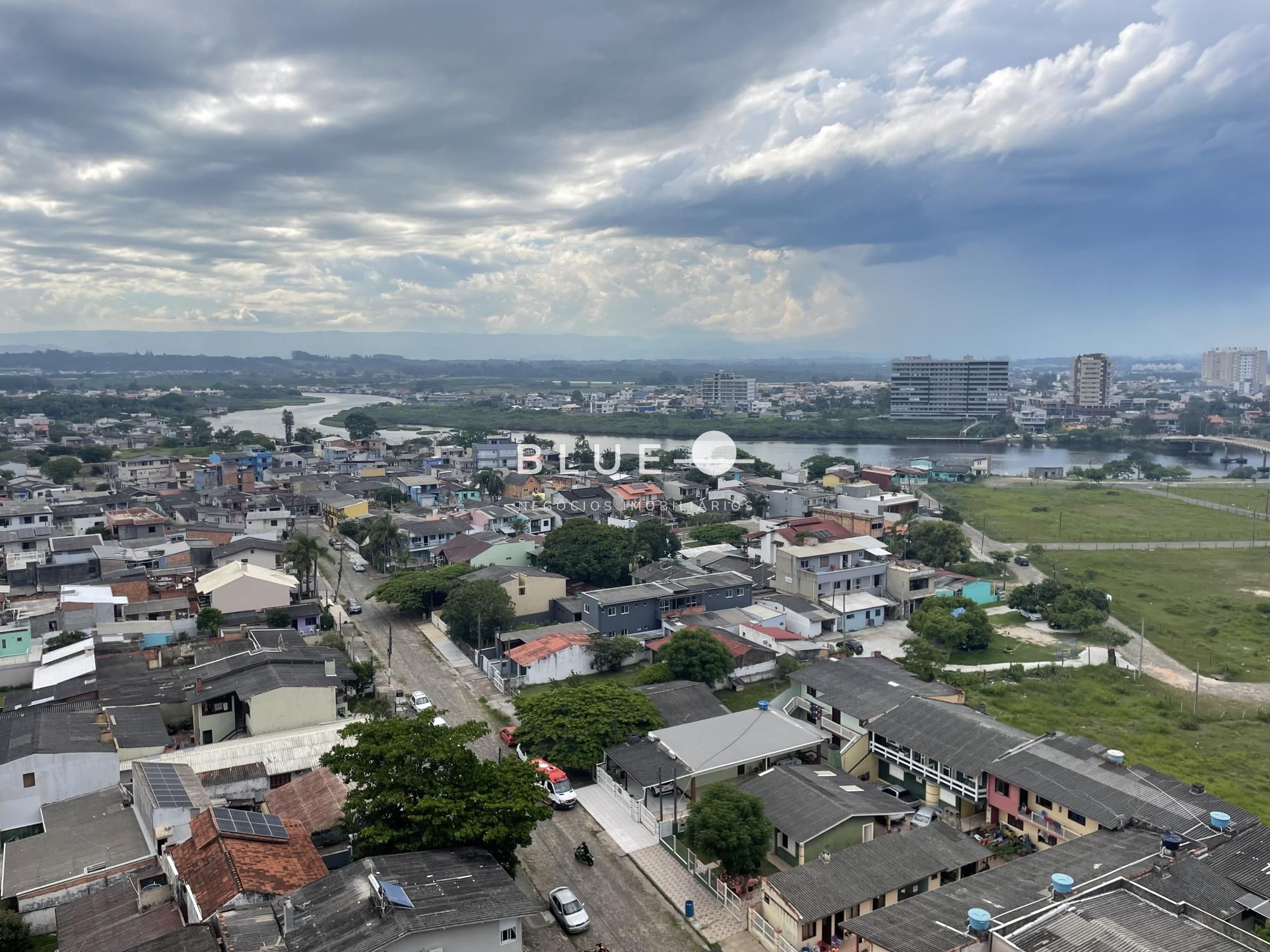 Apartamento à venda  no Centro - Torres, RS. Imóveis