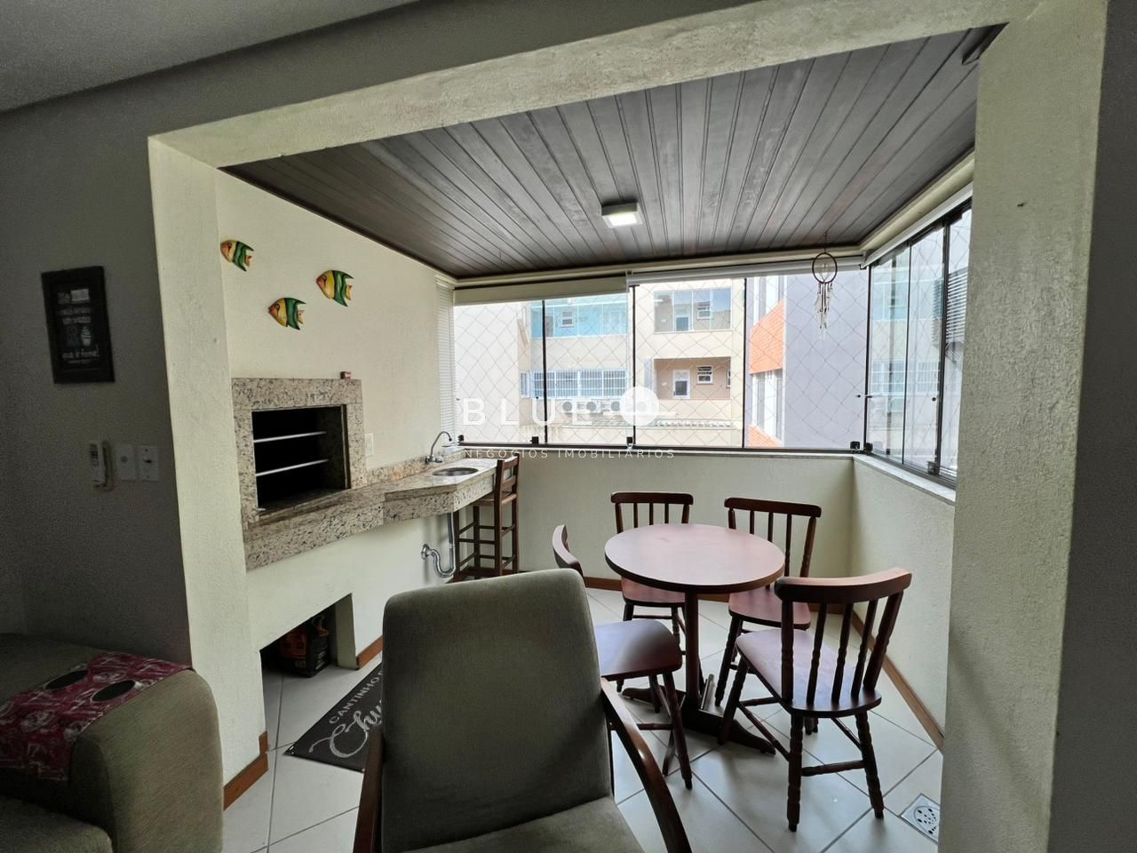 Apartamento com 2 Dormitórios à venda, 81 m² por R$ 950.000,00 Apartamento com 2 Dormitórios à venda, 81 m² por R$ 950.000,00