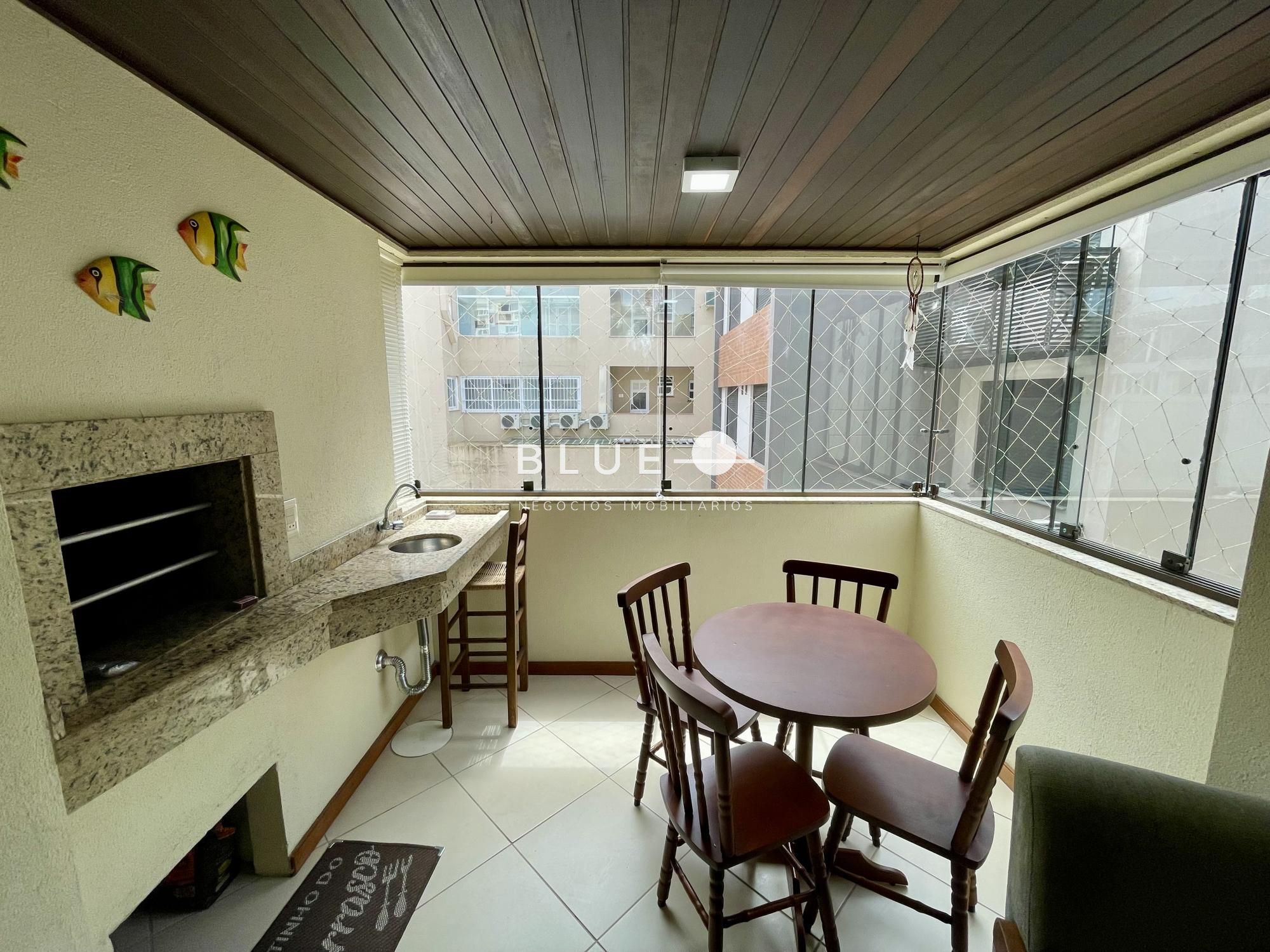 Apartamento com 2 Dormitórios à venda, 81 m² por R$ 950.000,00 Apartamento com 2 Dormitórios à venda, 81 m² por R$ 950.000,00